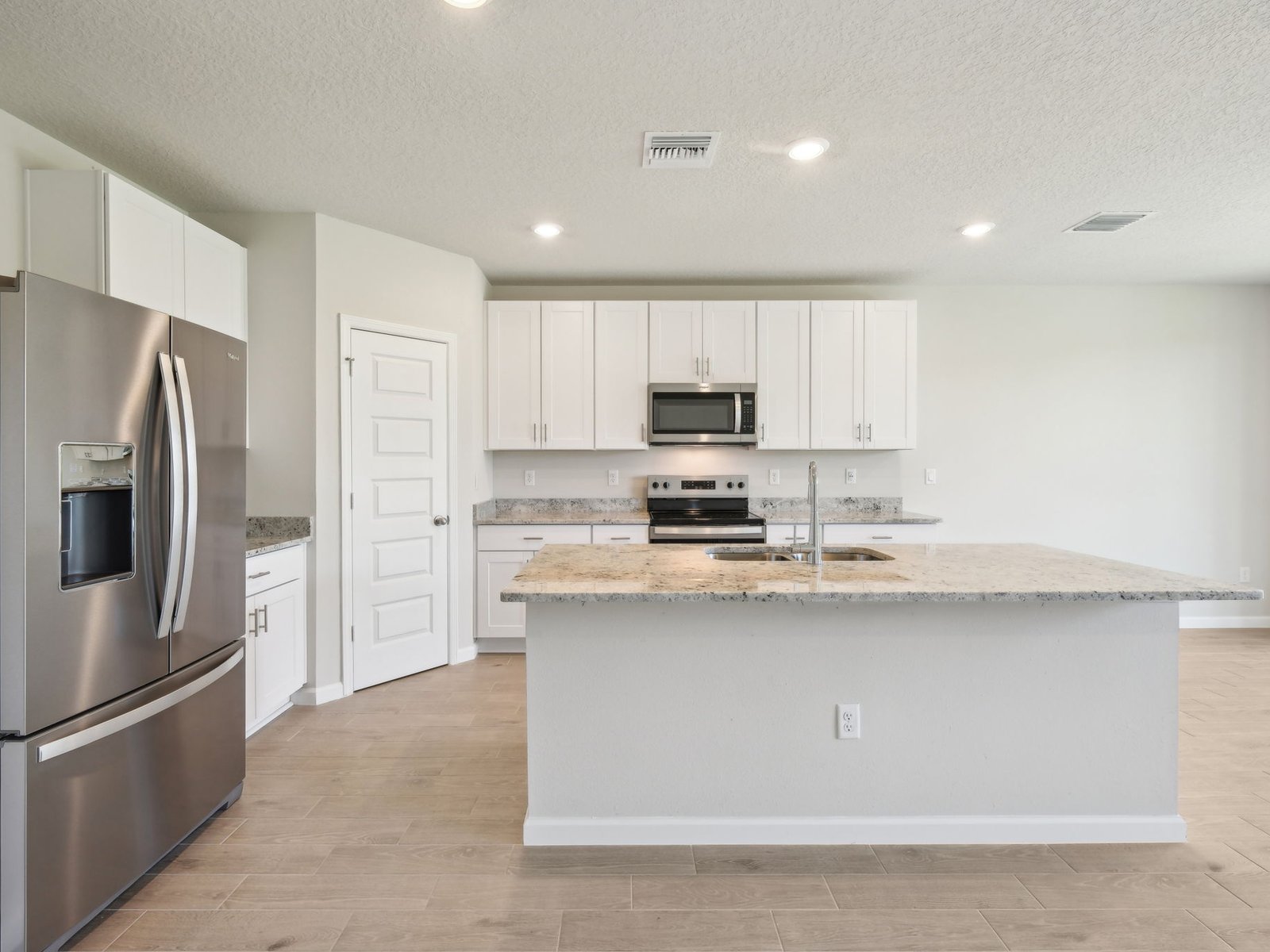 The Hibiscus floorplan at 5405 Hampton Park Circle.