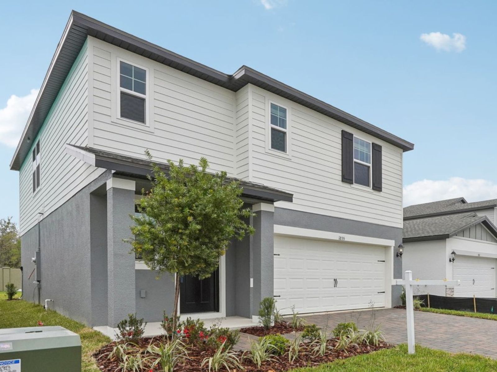 A Quick Move-in Redwood Floorplan