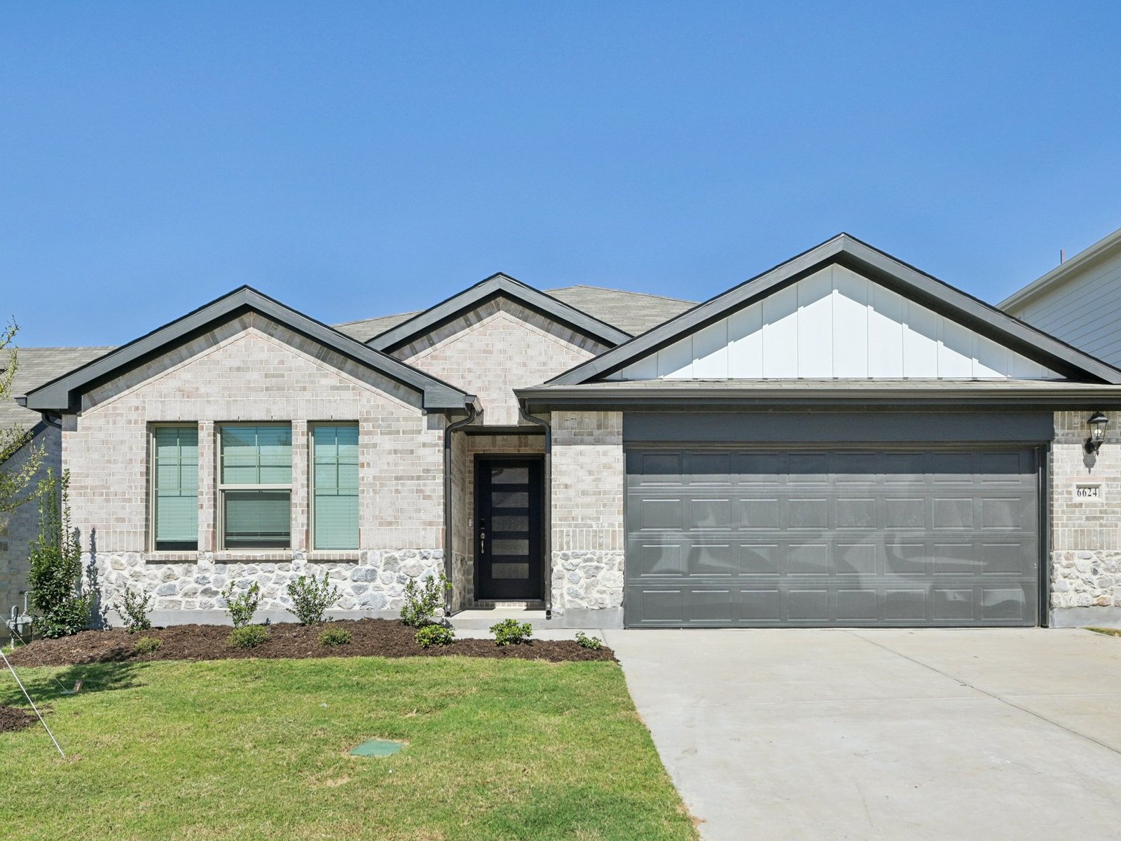 A Quick Move-in The Henderson Floorplan