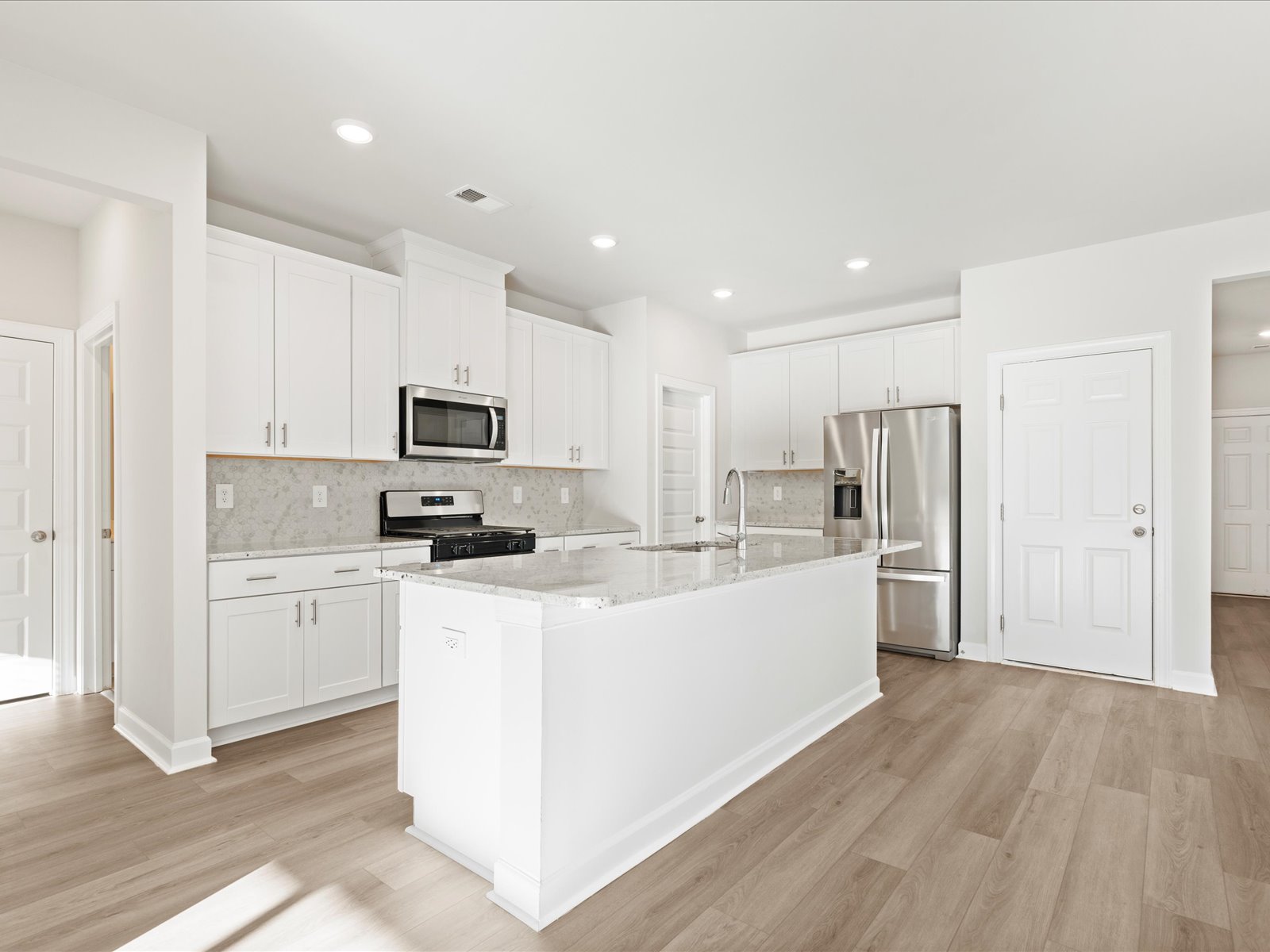 Welcome to the Paisley floorplan at Brayfield Manor - Heritage Collection.
