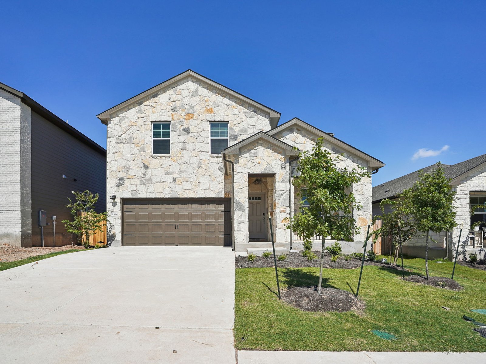 A Quick Move-in The Winedale (880) Floorplan