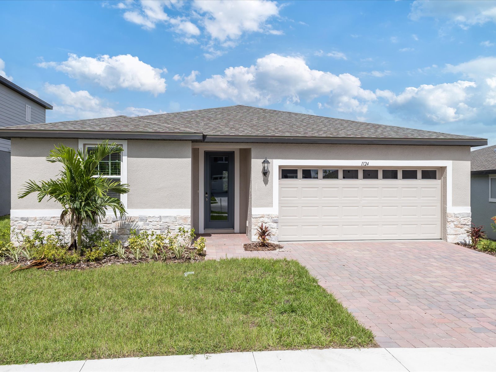 The Foxglove floorplan at 1124 Griffon Avenue