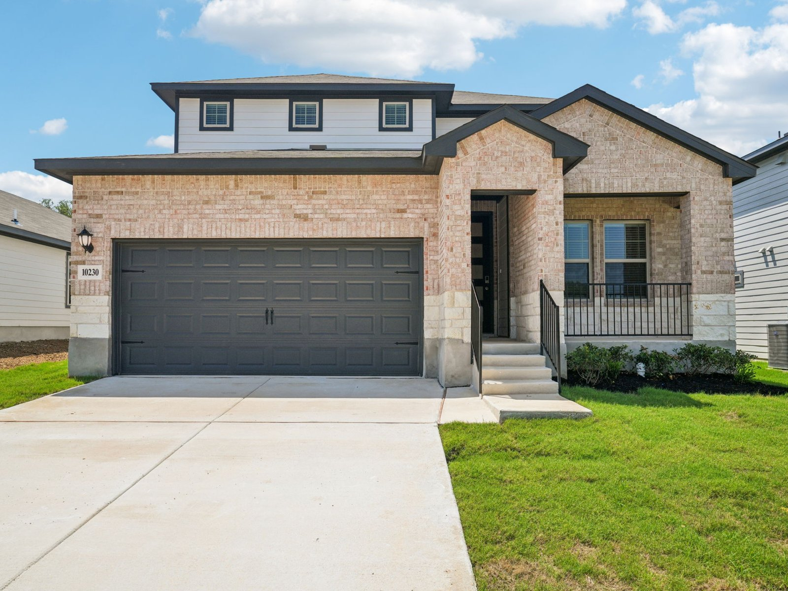 A Quick Move-in The Matador (870) Floorplan