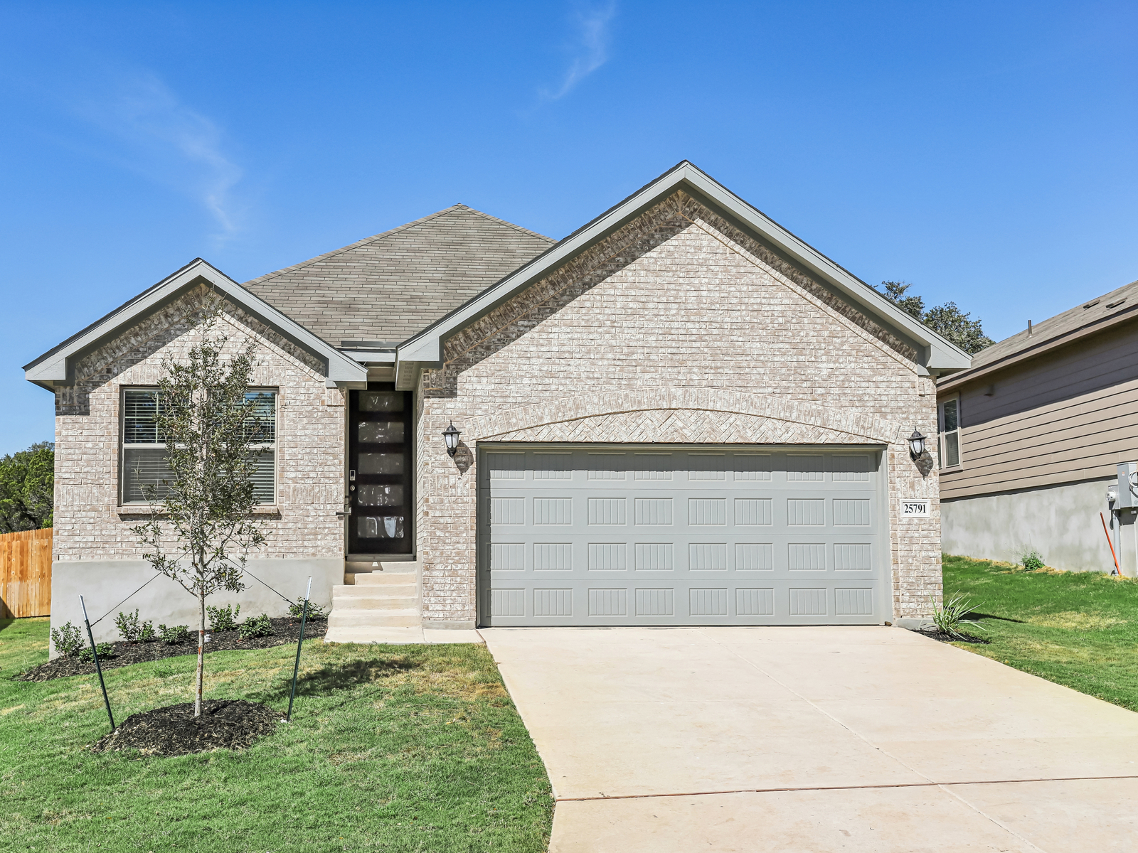 A Quick Move-in The Allen (840) Floorplan