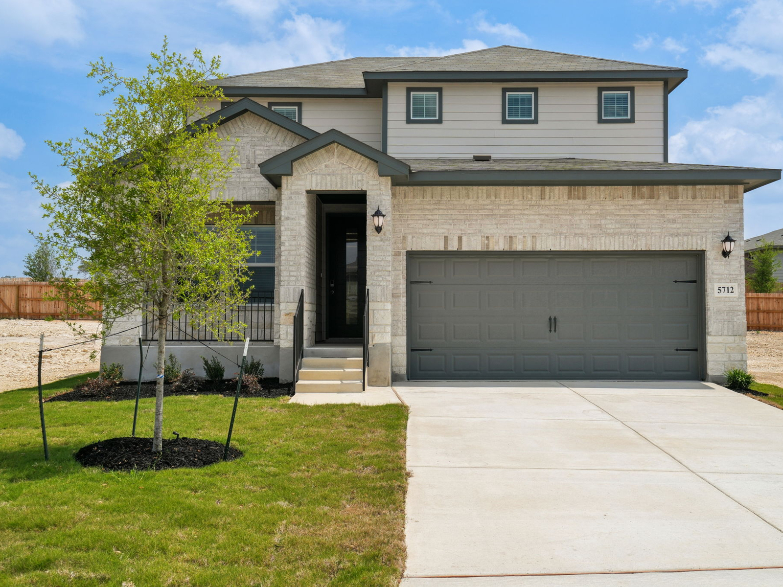 A Quick Move-in Matador (870) Floorplan