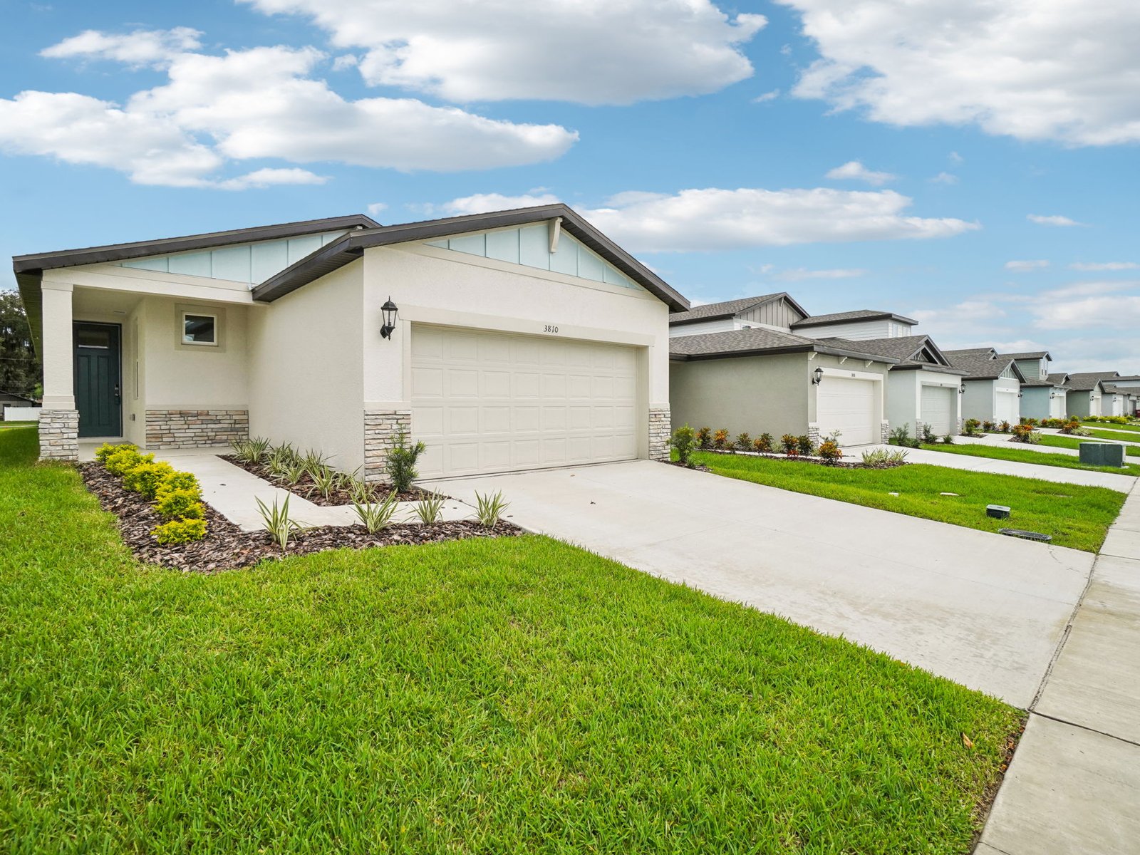 A Quick Move-in Acadia Floorplan