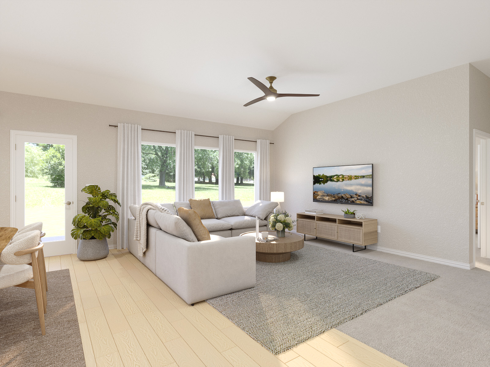 The Royal at 3201 Romero Plaza, Fort Worth, Texas: photo 2
