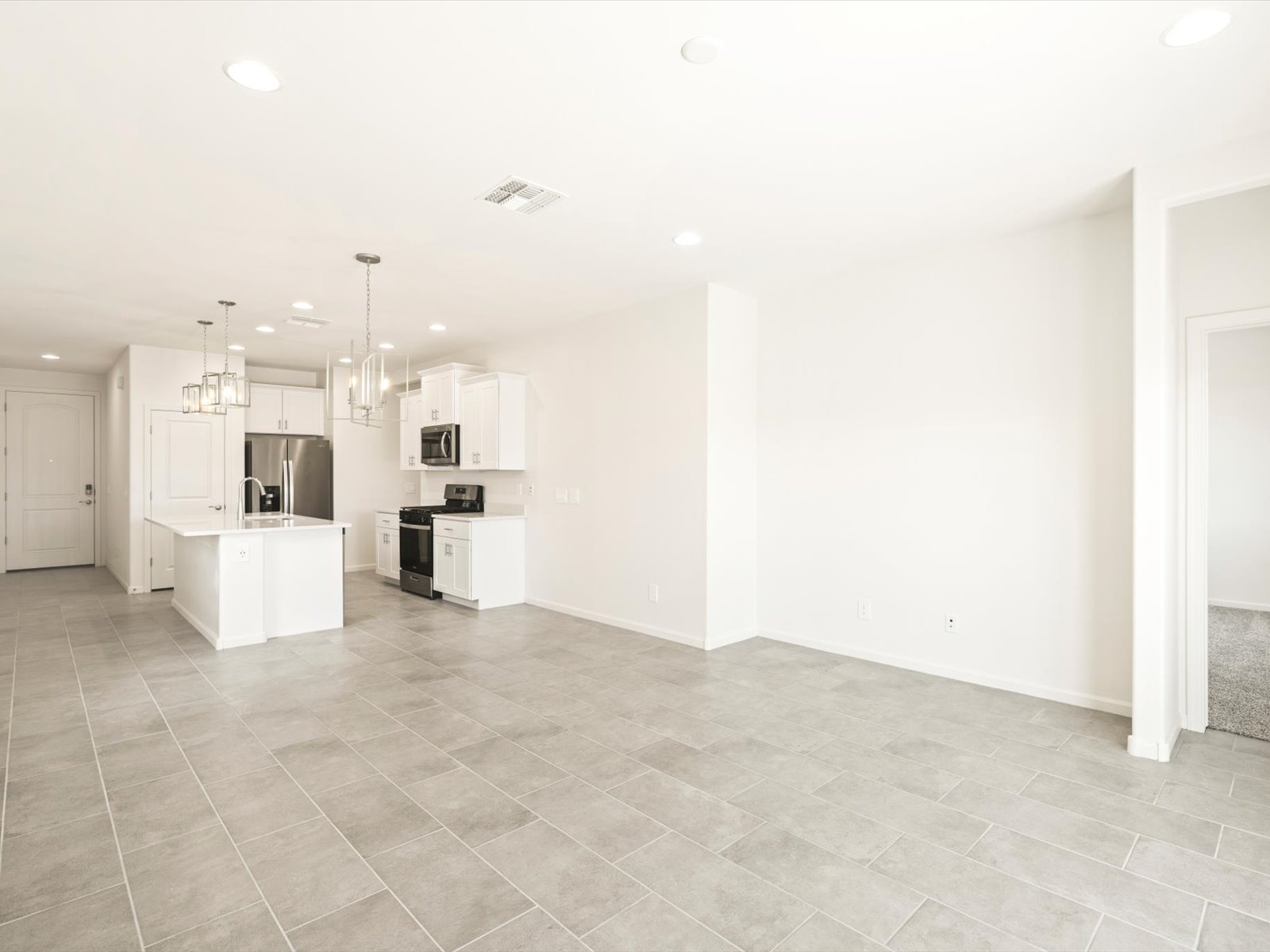 A Quick Move-in Turquoise Floorplan