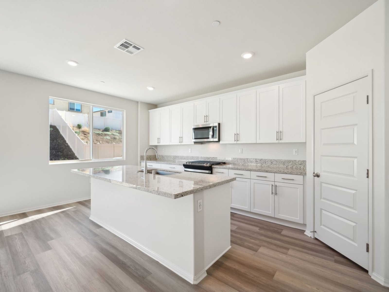 A Quick Move-in Residence 1 Floorplan