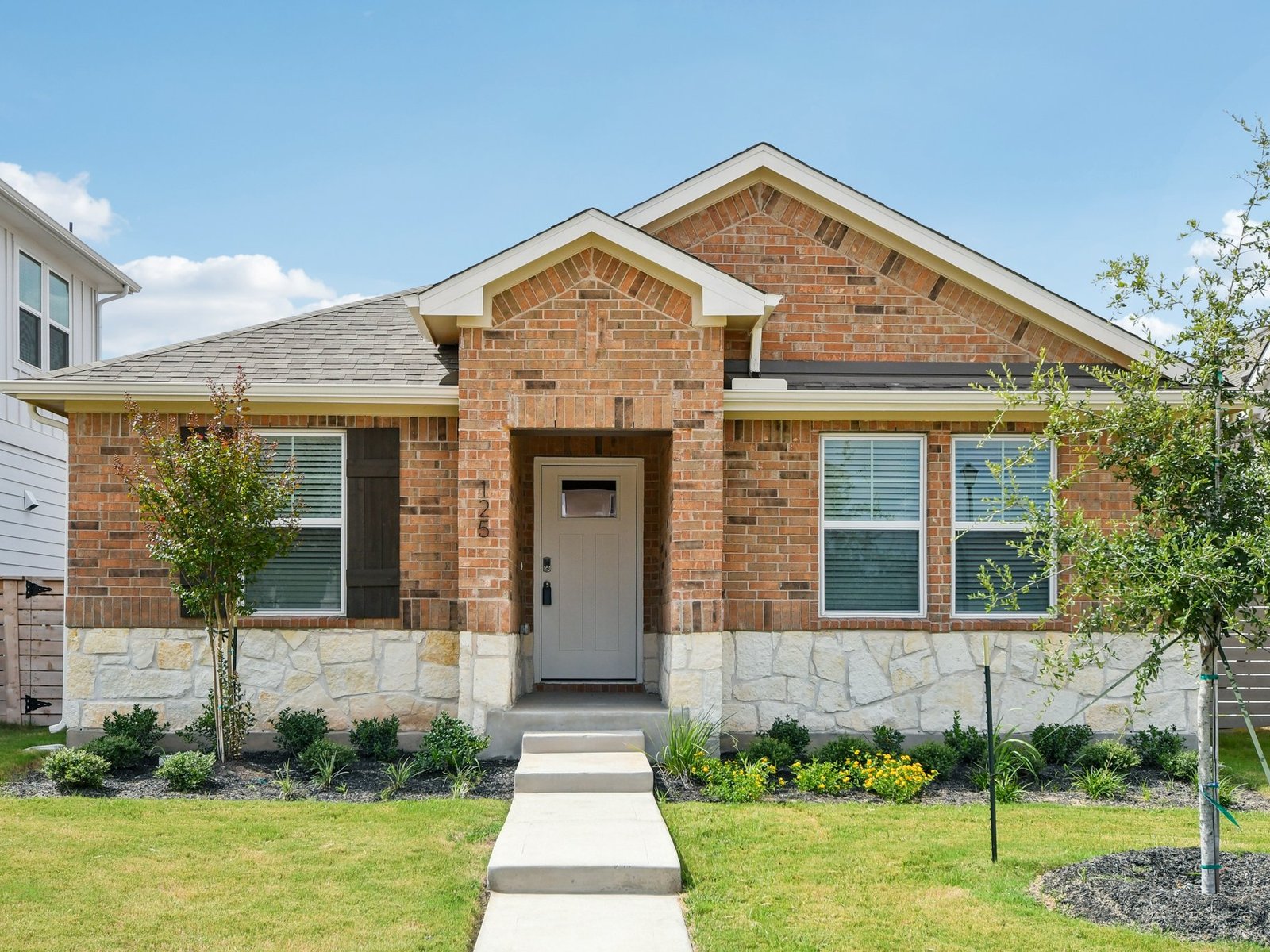 A Quick Move-in The Coronado (740) Floorplan