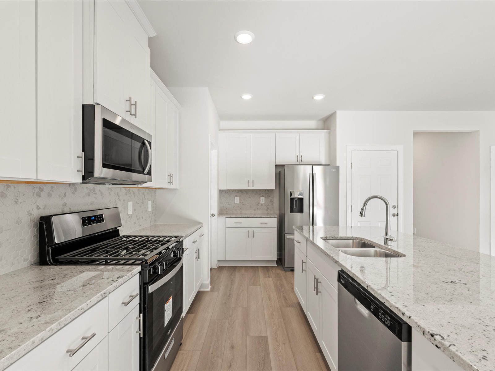 Welcome to the Paisley floorplan at Brayfield Manor - Heritage Collection.