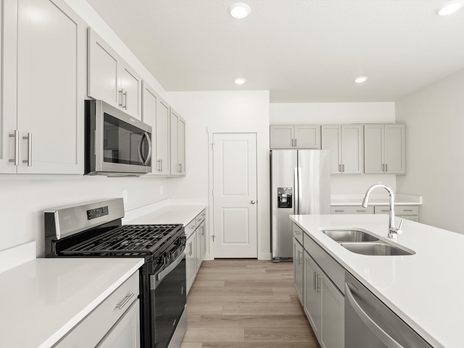 A Quick Move-in Cottonwood Floorplan