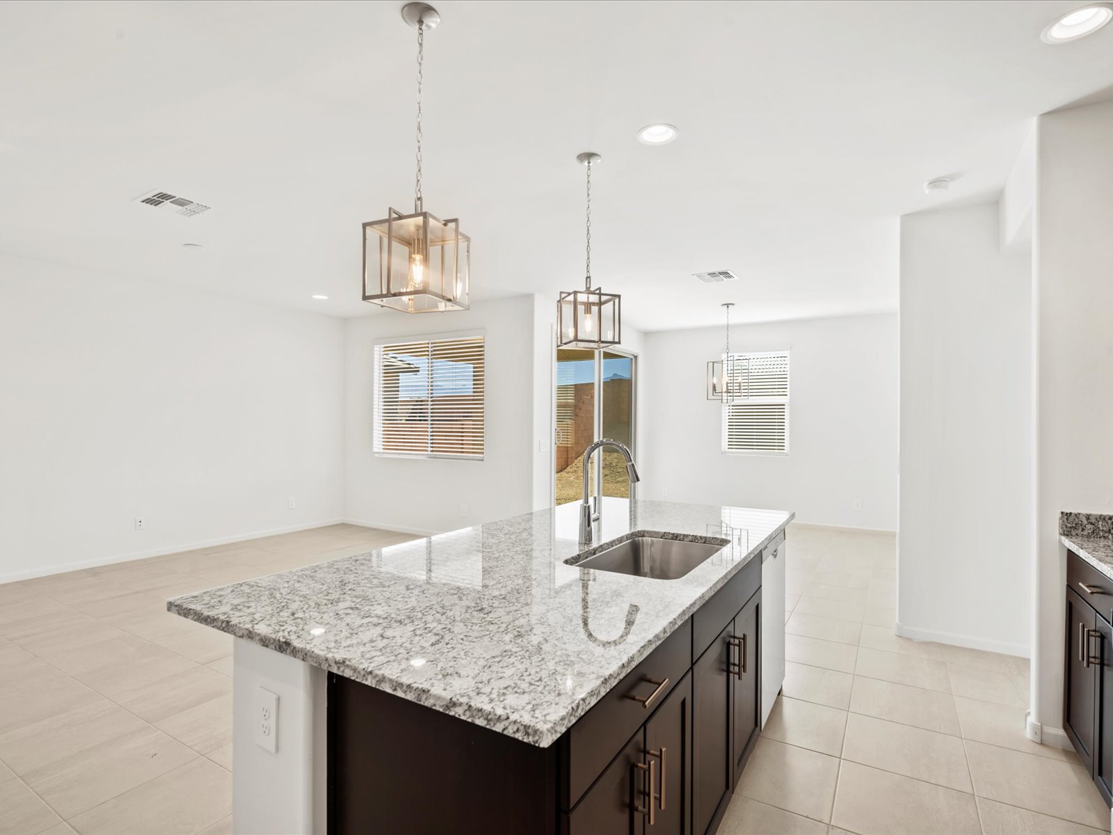 A Quick Move-in Garnet Floorplan