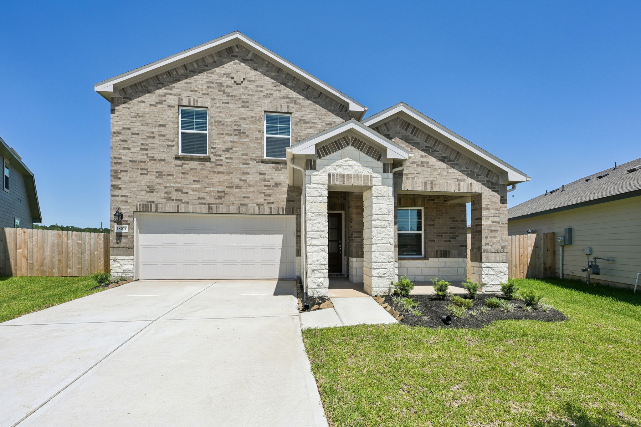 A Quick Move-in The Winedale (880) Floorplan
