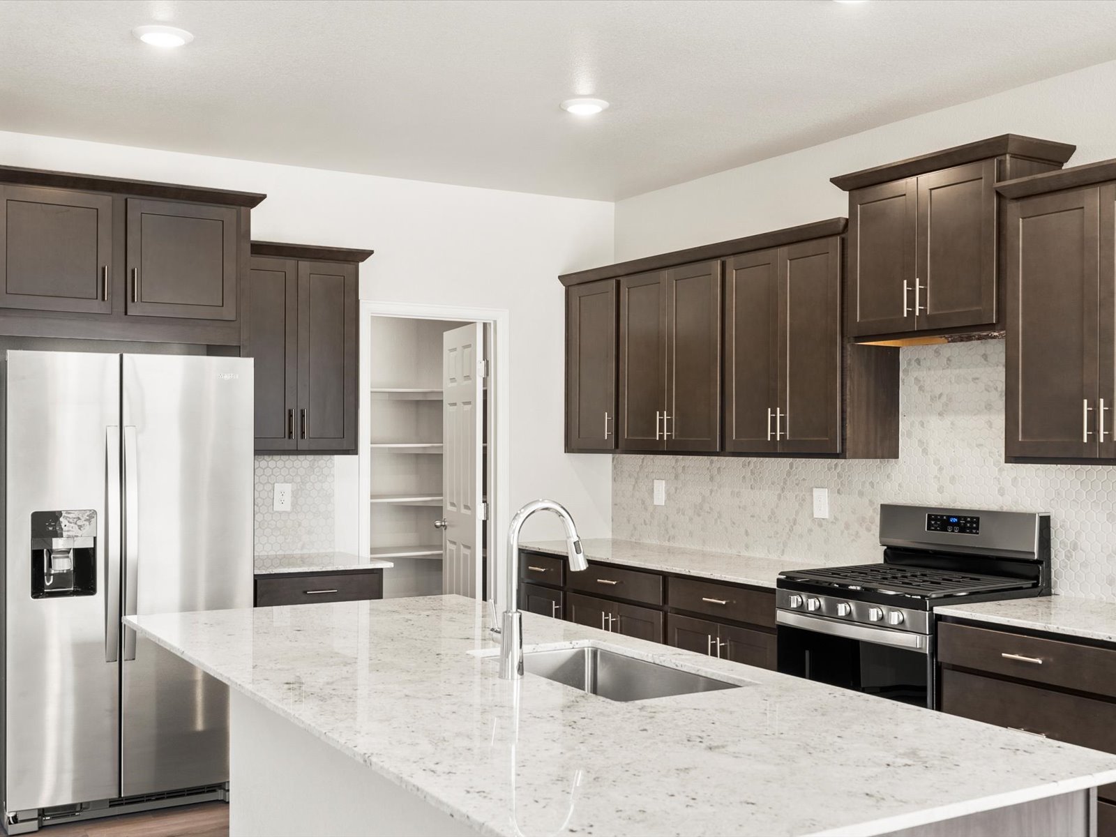 A Quick Move-in The Fraser Floorplan