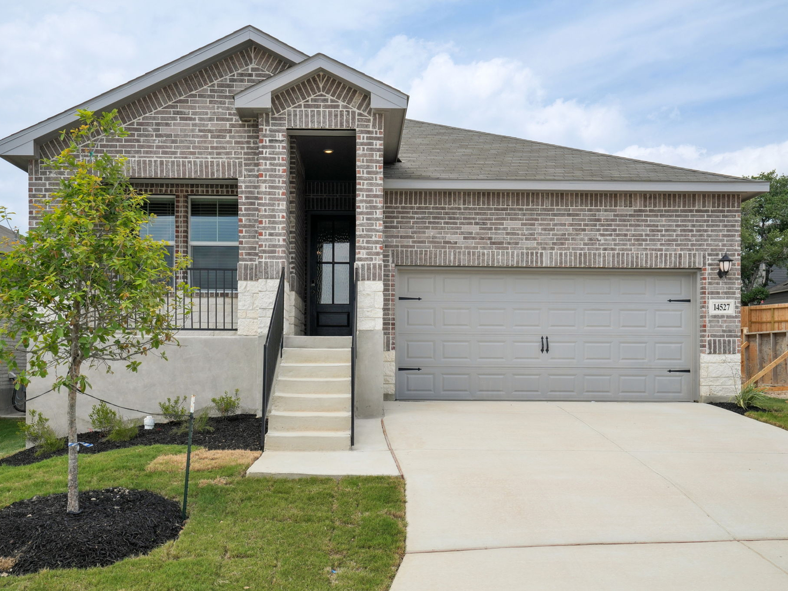 A Quick Move-in Hughes (841) Floorplan