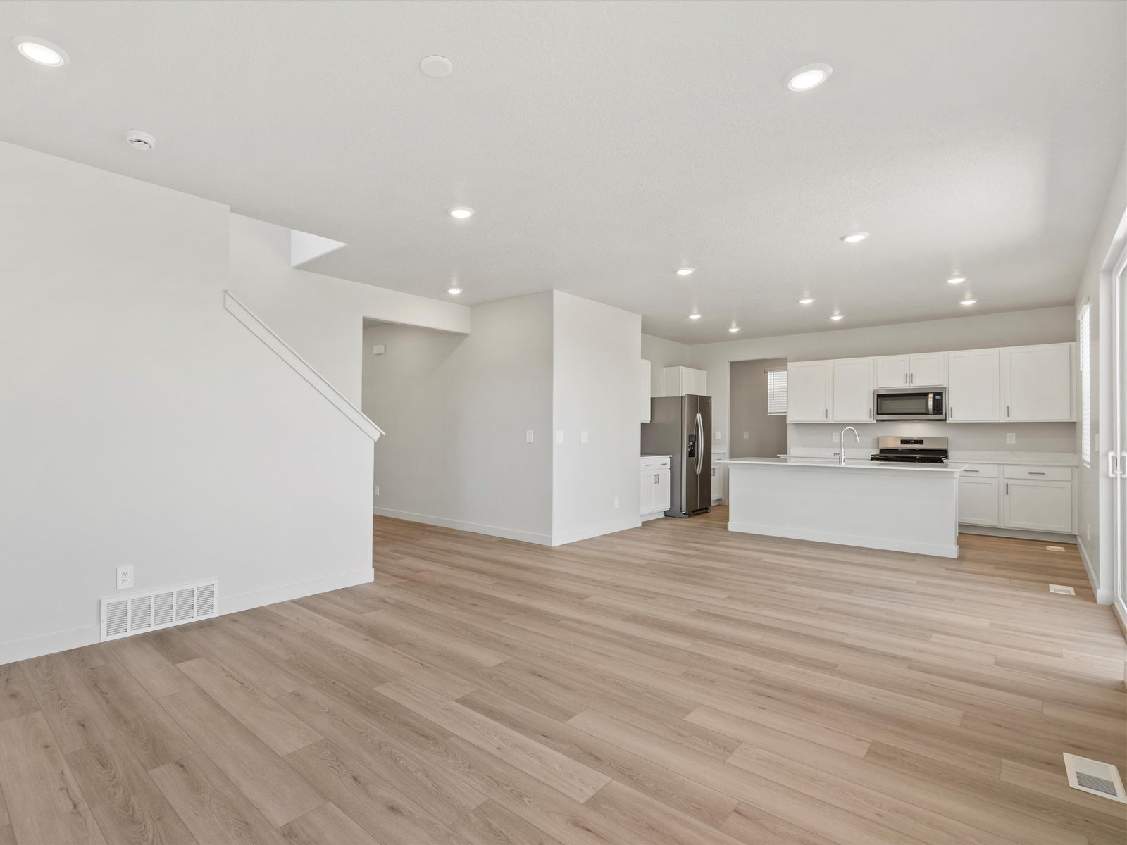 A Quick Move-in Residence 5 Floorplan