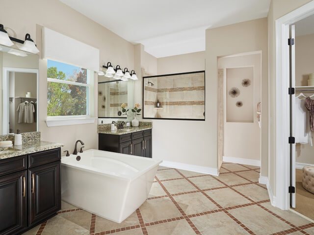 Bathroom with square tub