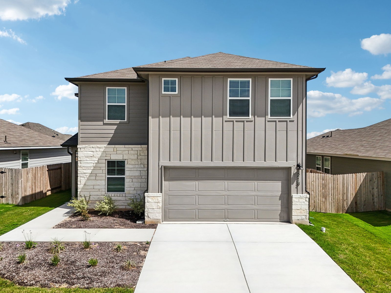 A Quick Move-in The Channing (850) Floorplan