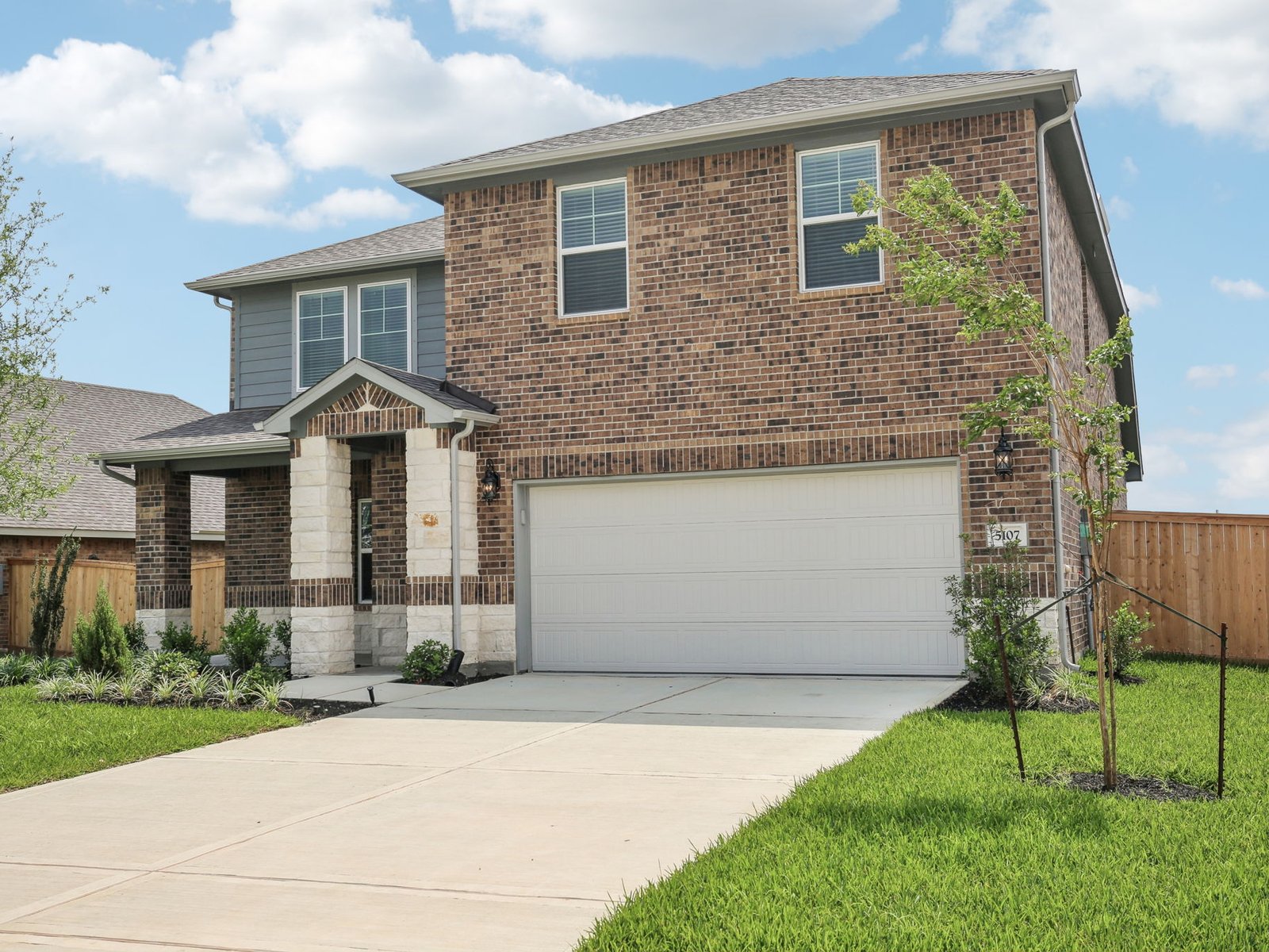 A Quick Move-in The Royal (L481) Floorplan