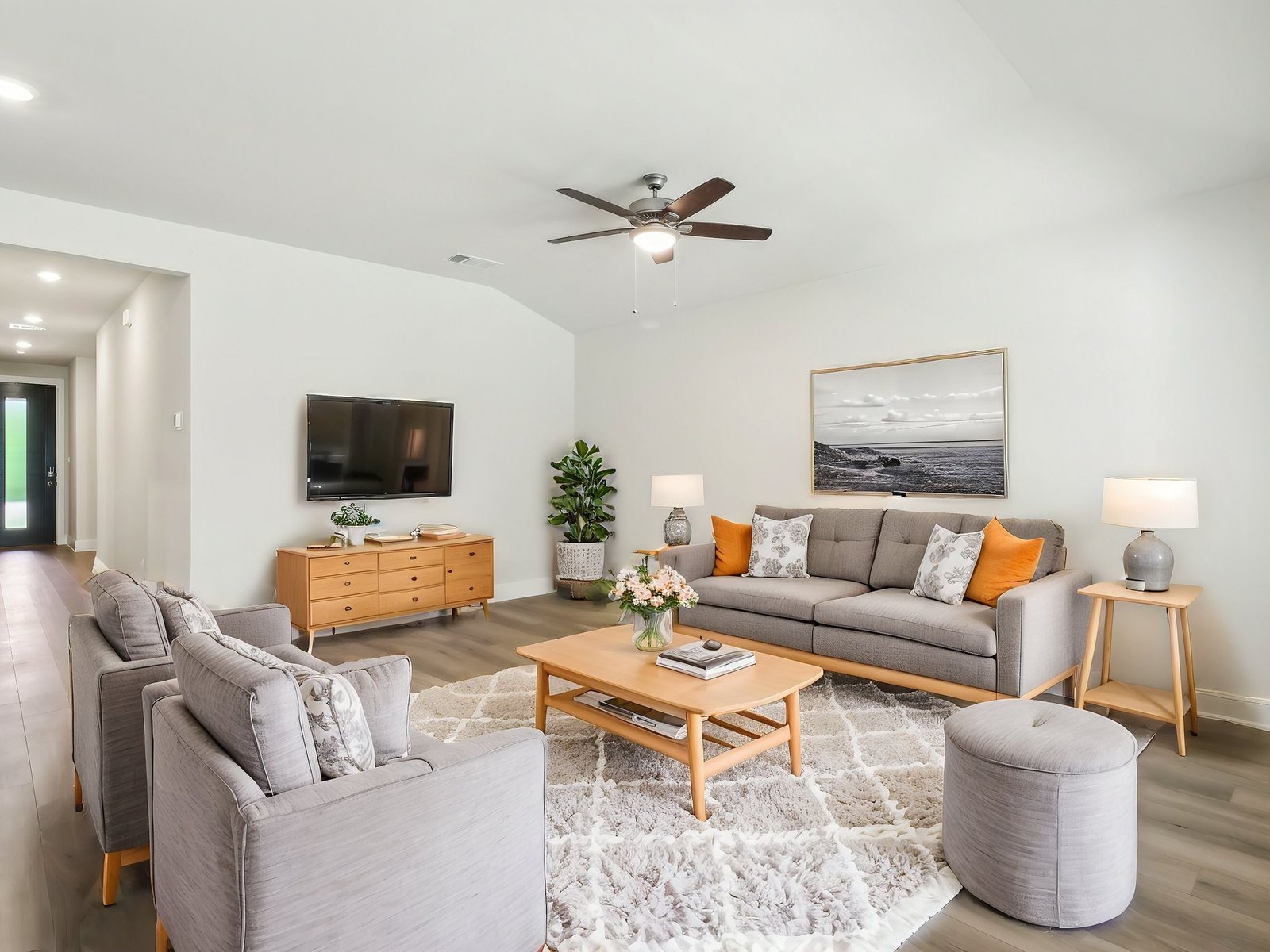 Front exterior of the Callaghan floorplan at a Meritage Homes community.