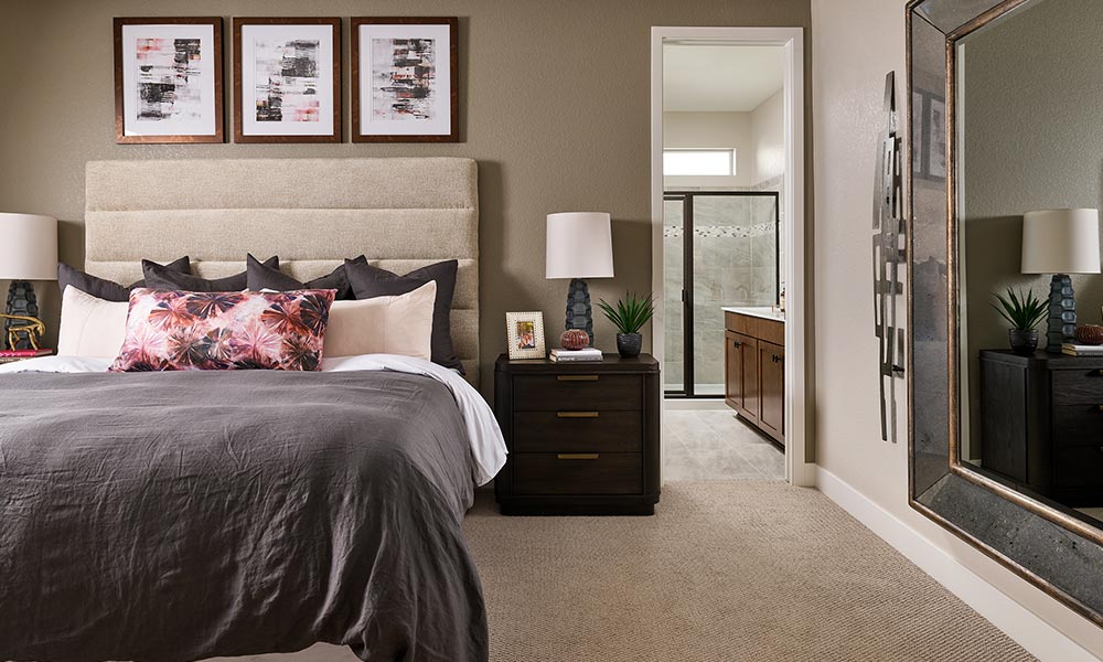 DEN_HarvestJunction_Platte_CalmingCoastal_MasterBed