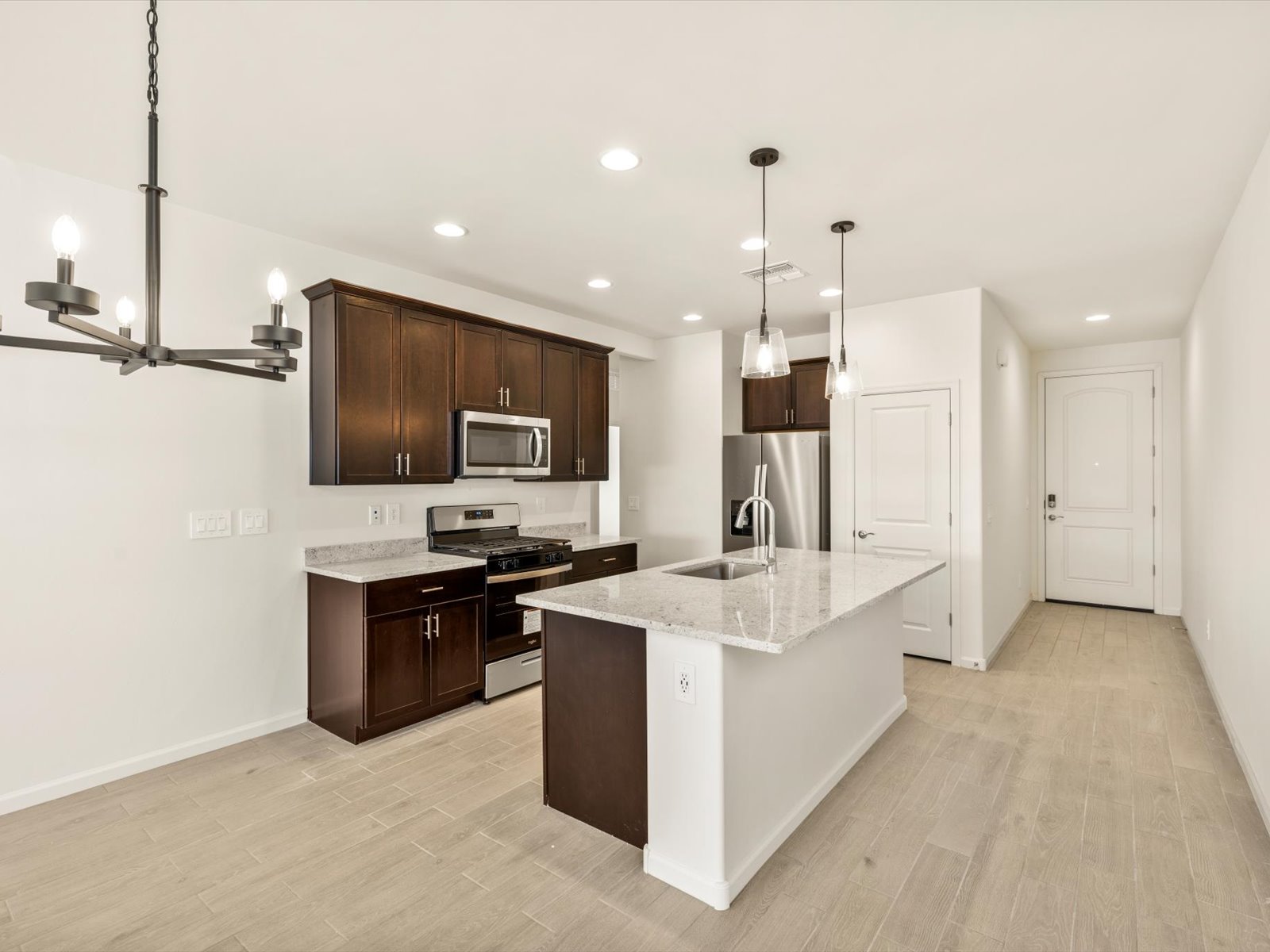 Welcome to the 1320 floorplan image taken at Fieldstone at Gladden Farms in Marana, AZ.