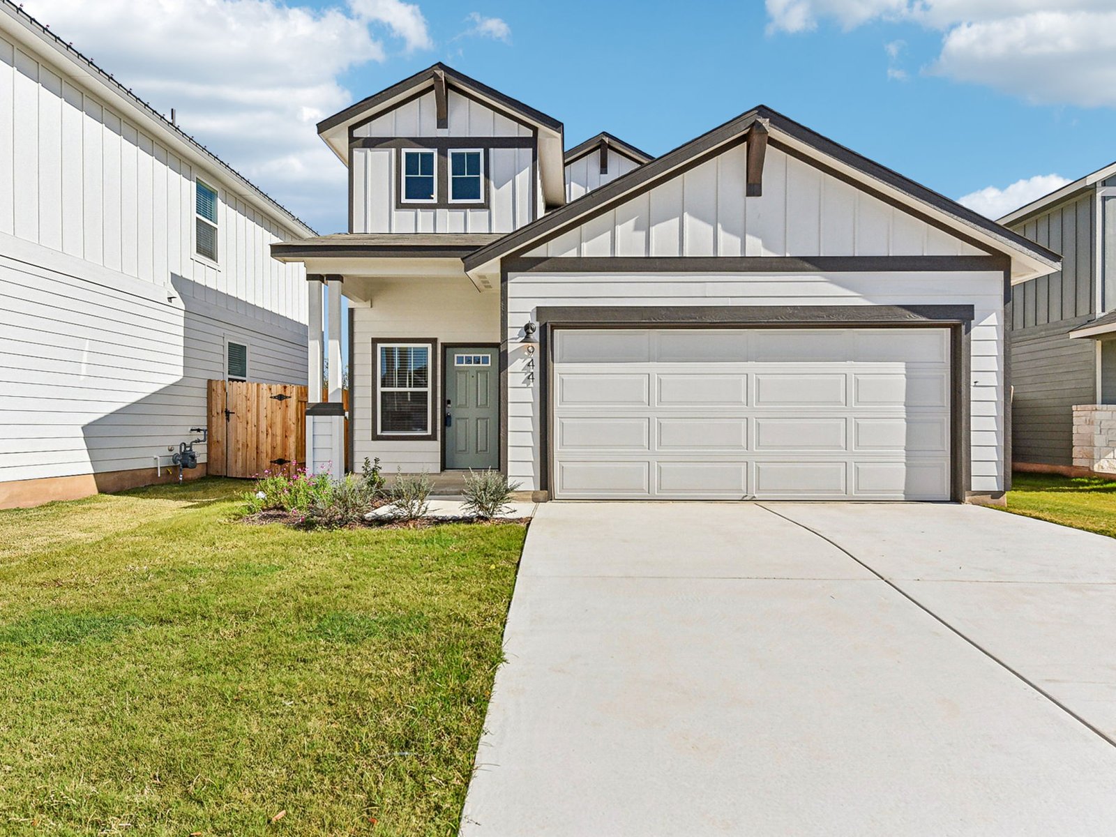 A Quick Move-in The Olympic (380) Floorplan