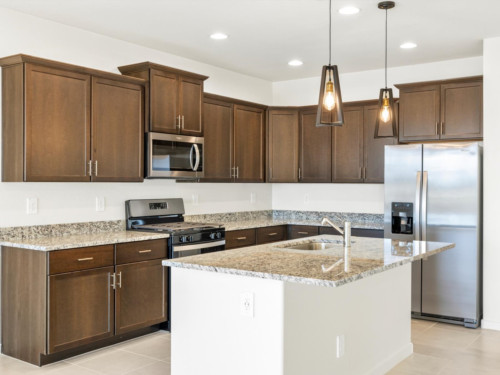 A Quick Move-in Mercury Floorplan