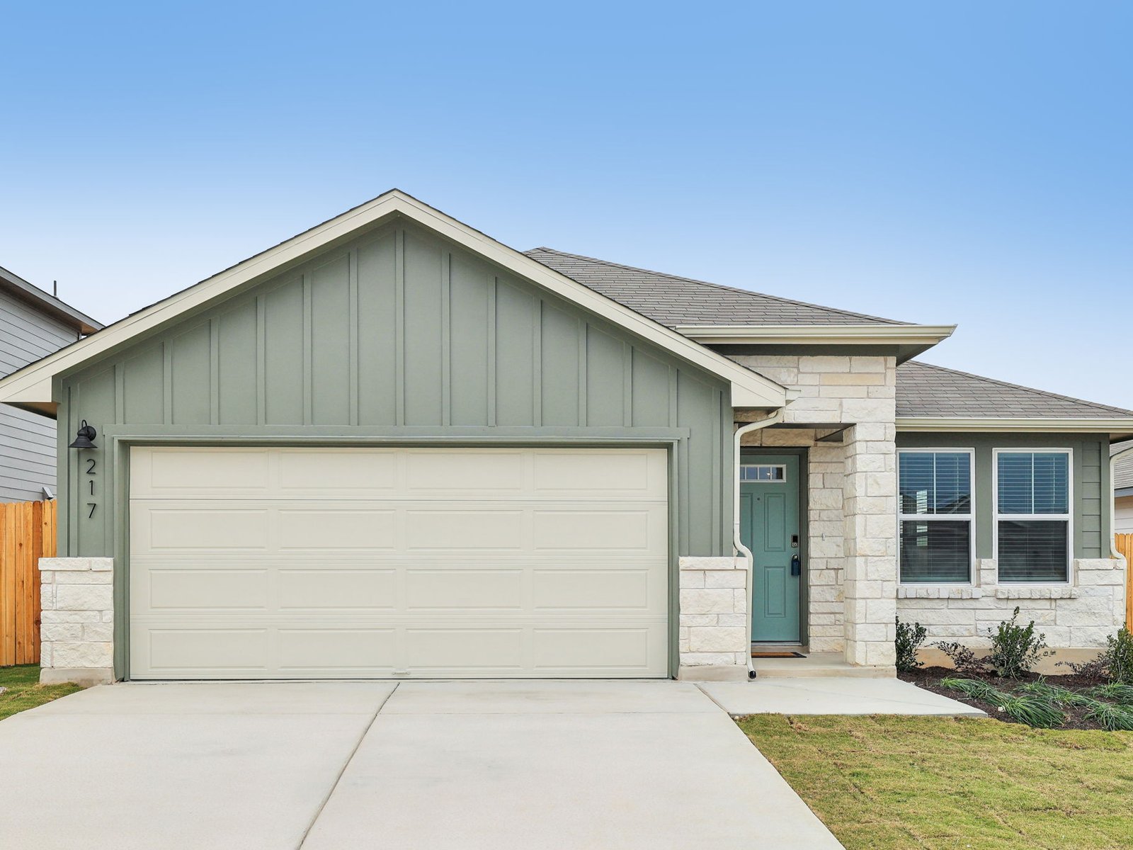 A Quick Move-in The Braman (810) Floorplan