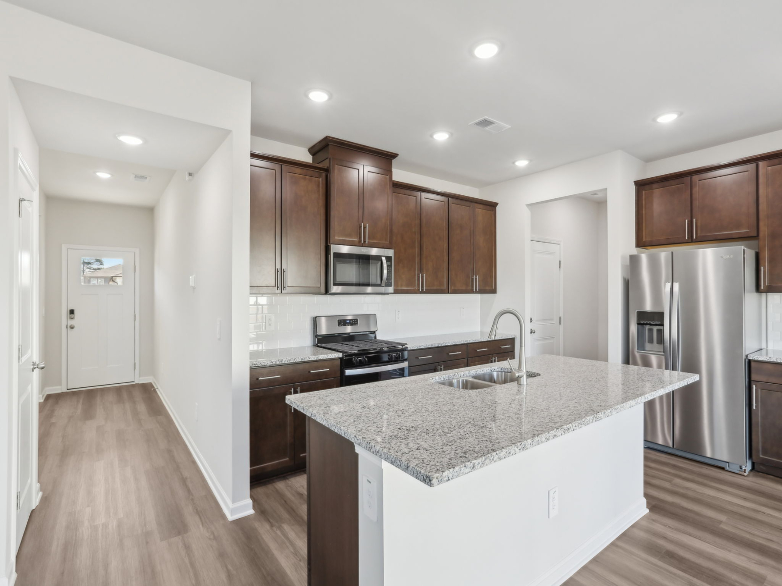 A Quick Move-in Brentwood Floorplan