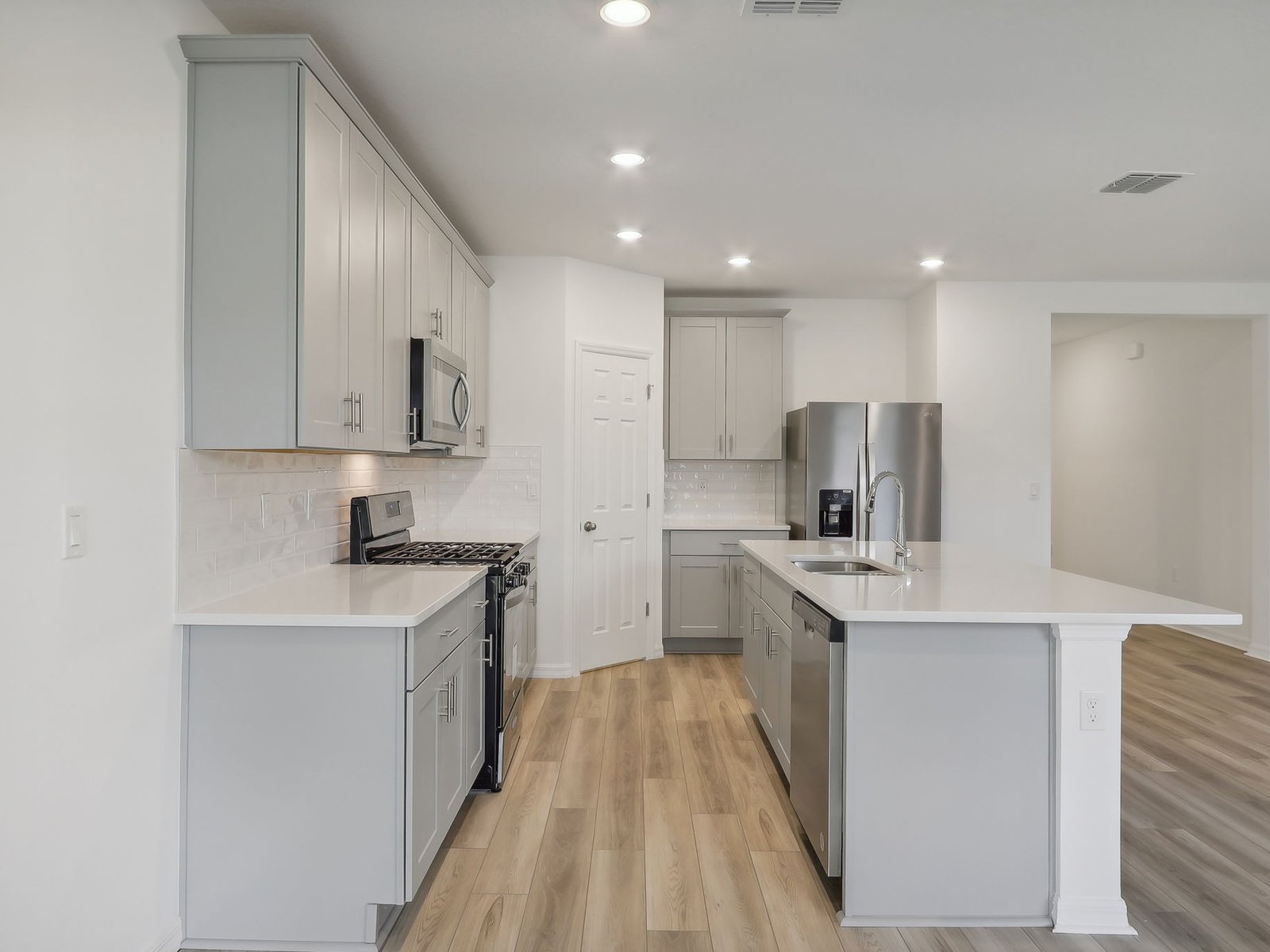 The Hibiscus floorplan at 4751 Jasmine Circle