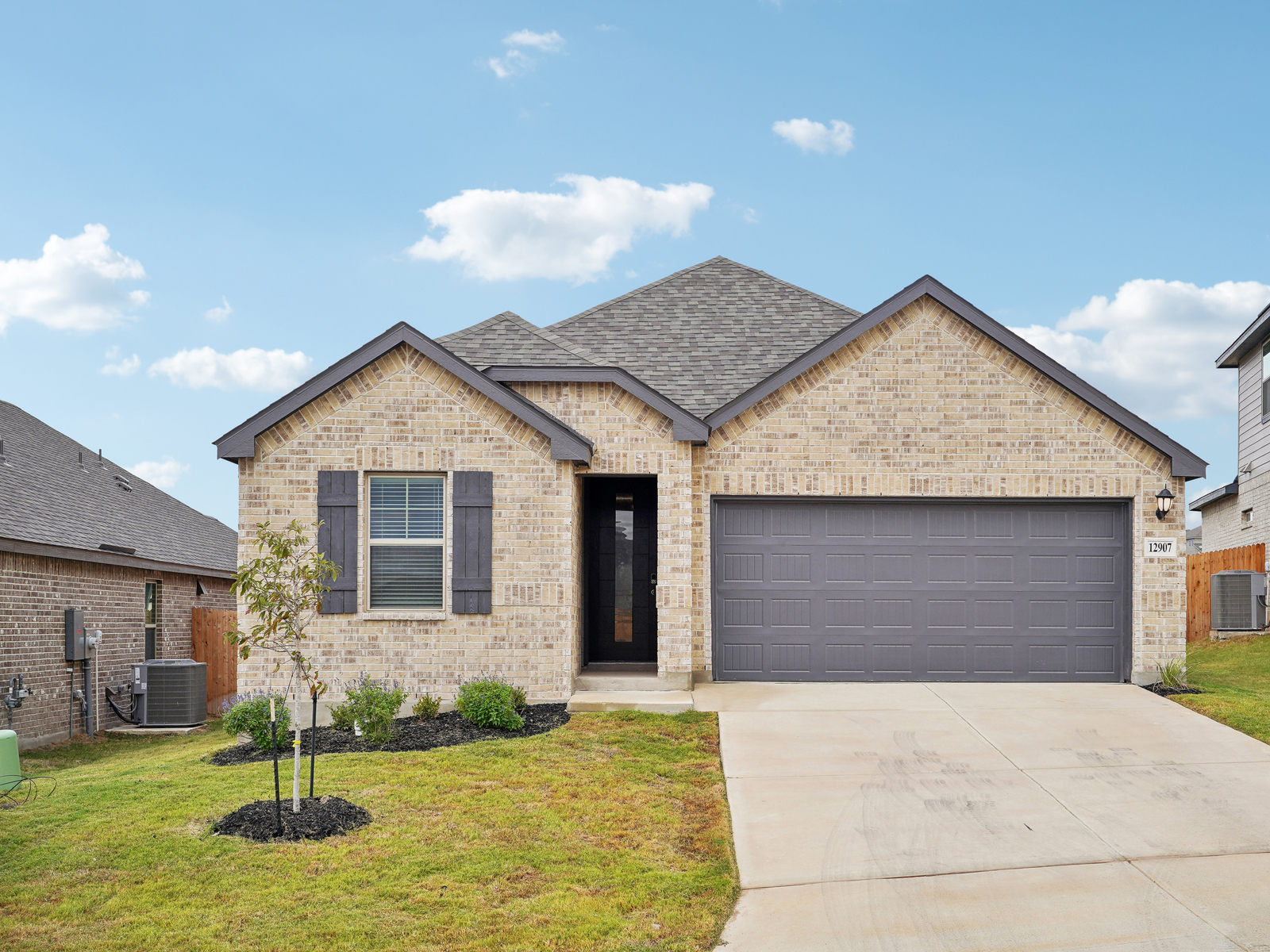 A Quick Move-in The Hughes (841) Floorplan