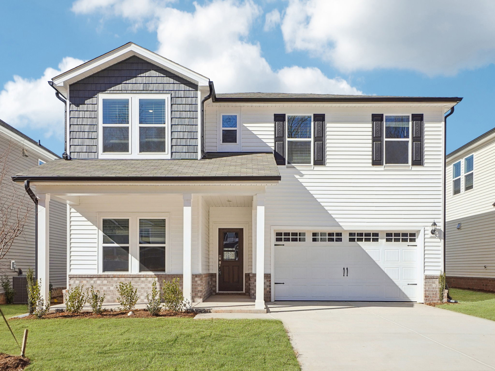 Oak Manor - Signature Series