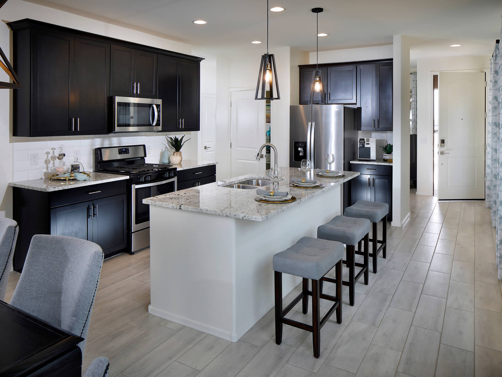 Mackinaw Kitchen - Wyma Properties