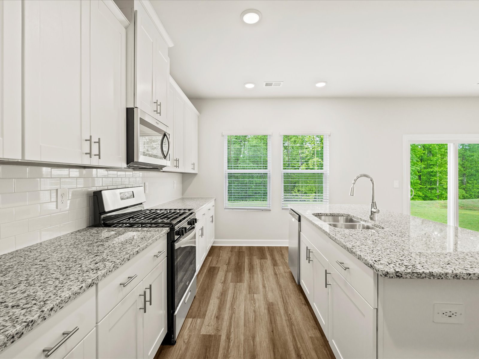 Welcome to the Dakota floorplan at Holland Park.
