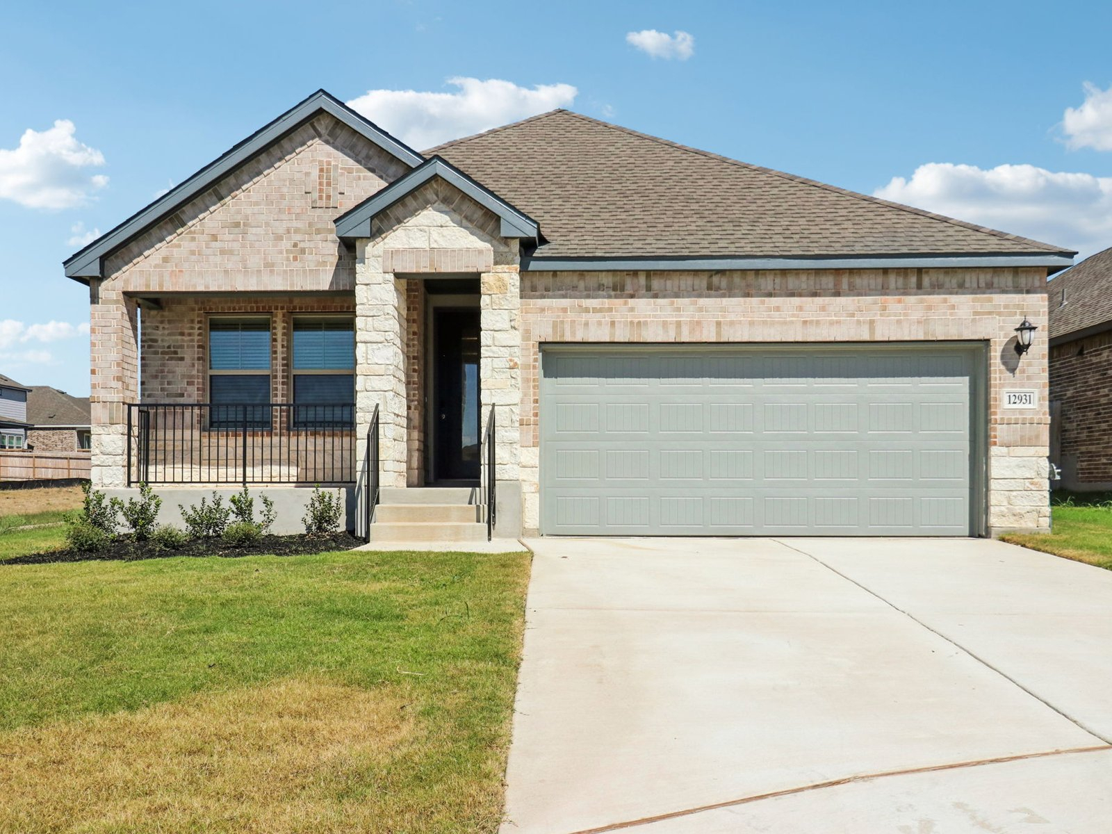 A Quick Move-in The Callaghan (830) Floorplan