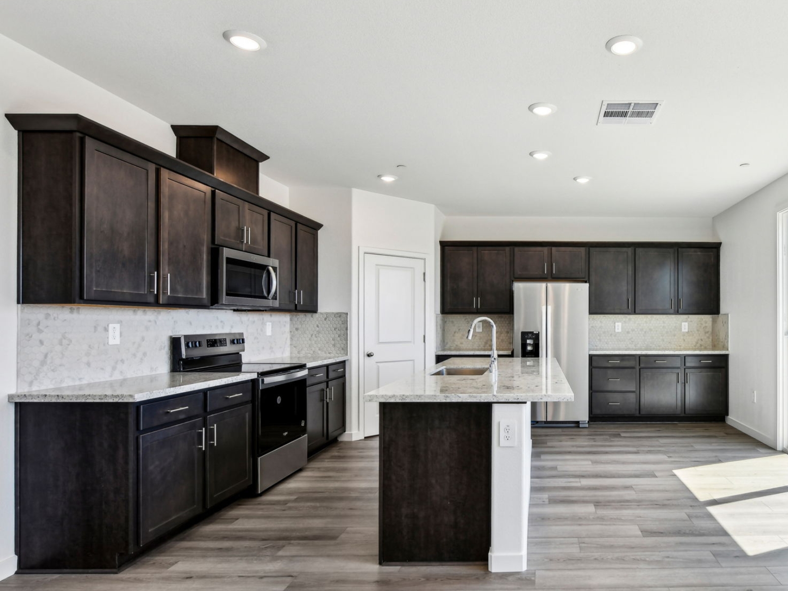 A Quick Move-in Residence 2 Floorplan