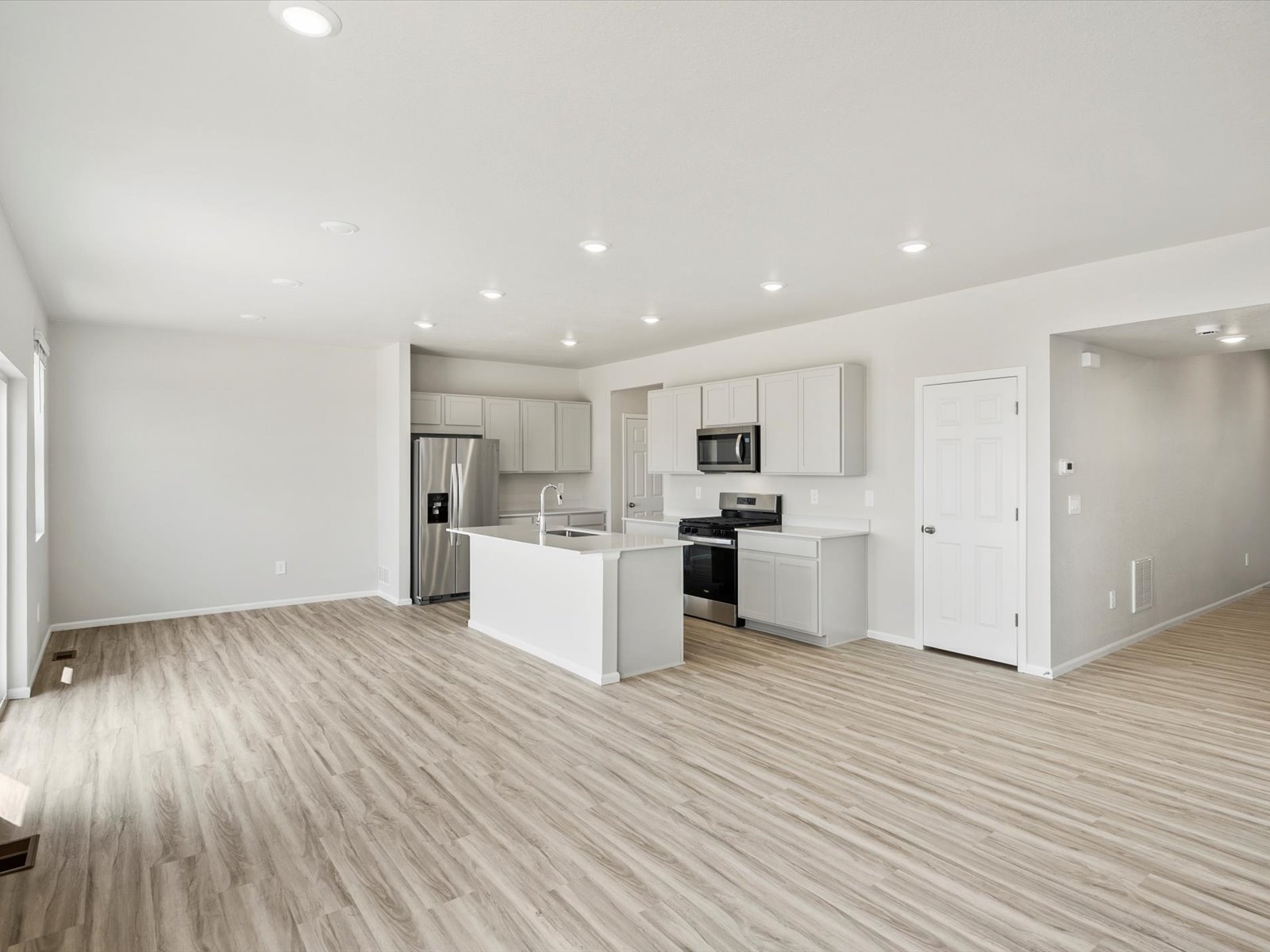 A Quick Move-in The Red Rock Floorplan