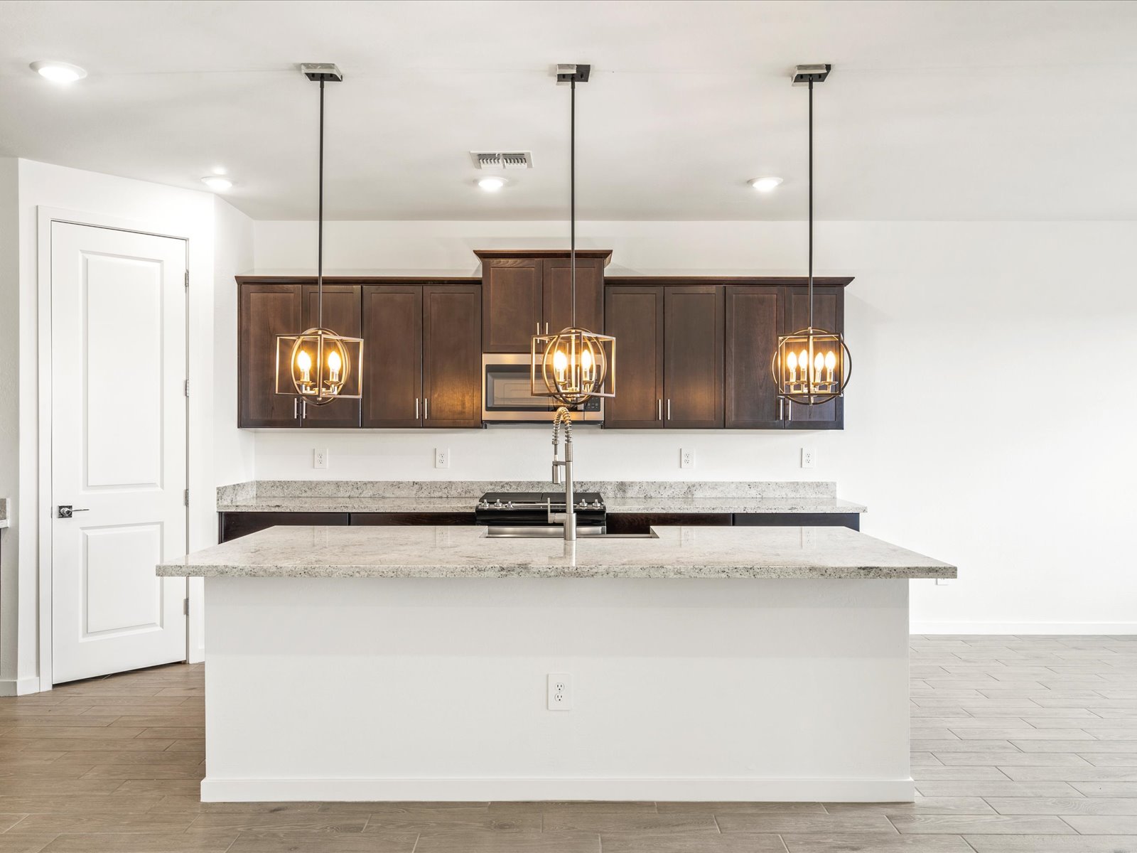 A Quick Move-in Onyx Floorplan