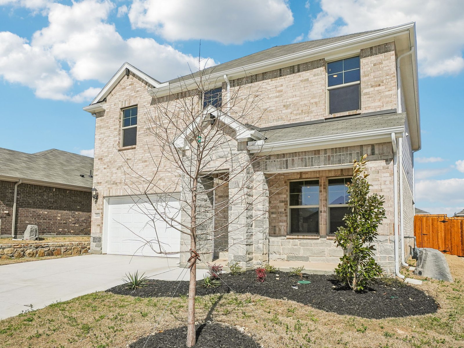The McCoy floorplan with the Fresh interior package.