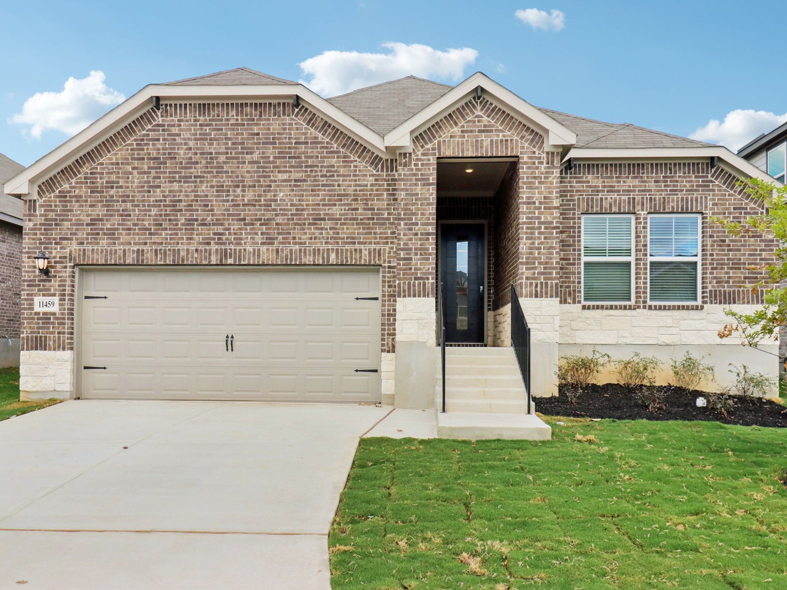 A Quick Move-in The Henderson (C404) Floorplan