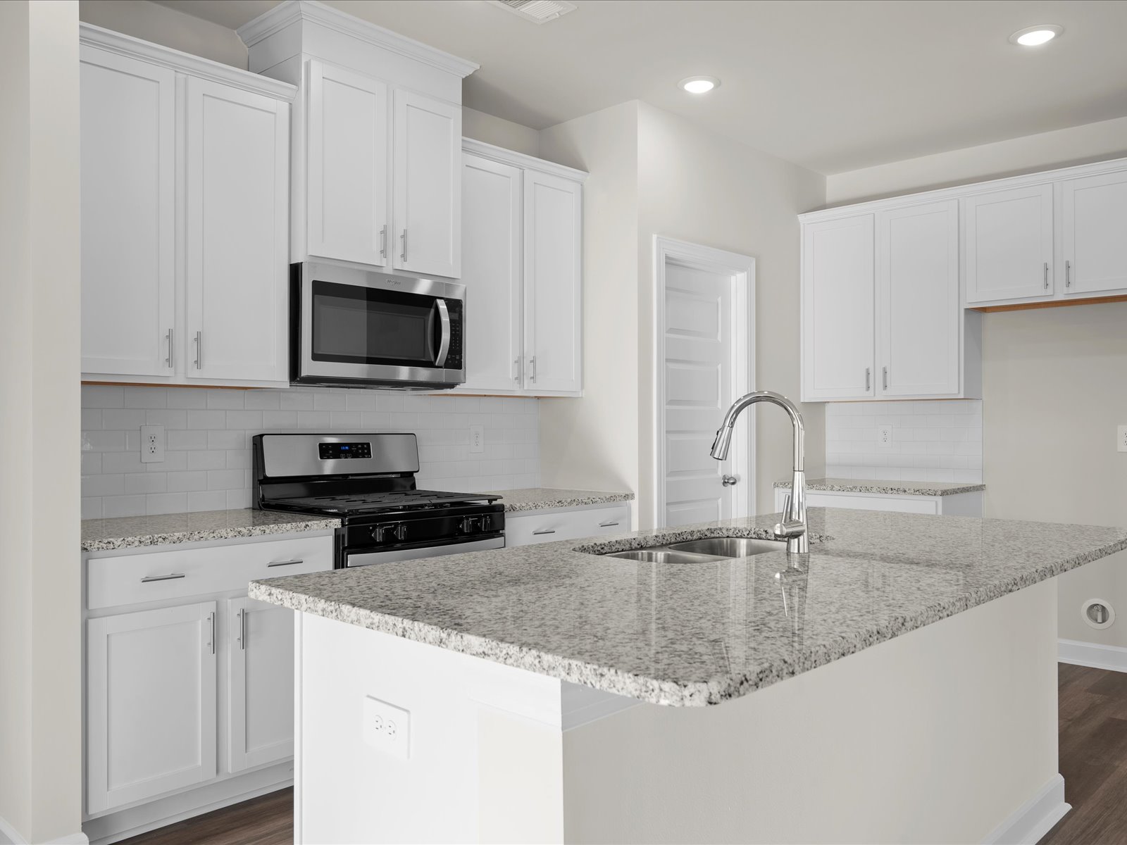 Welcome to the Chandler floorplan at The Farm at Wells Creek - Signature Collection.