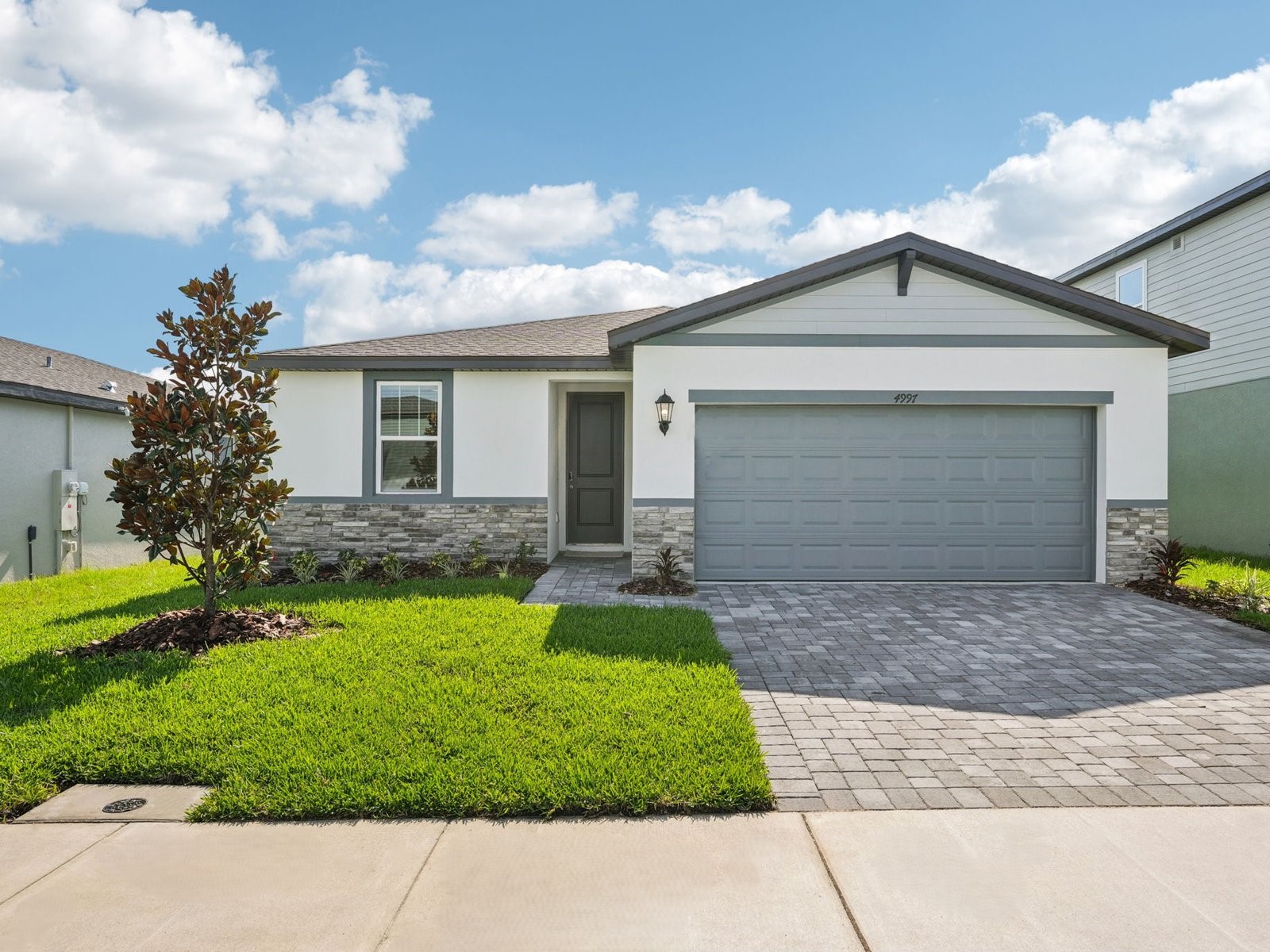 A Quick Move-in Daphne Floorplan