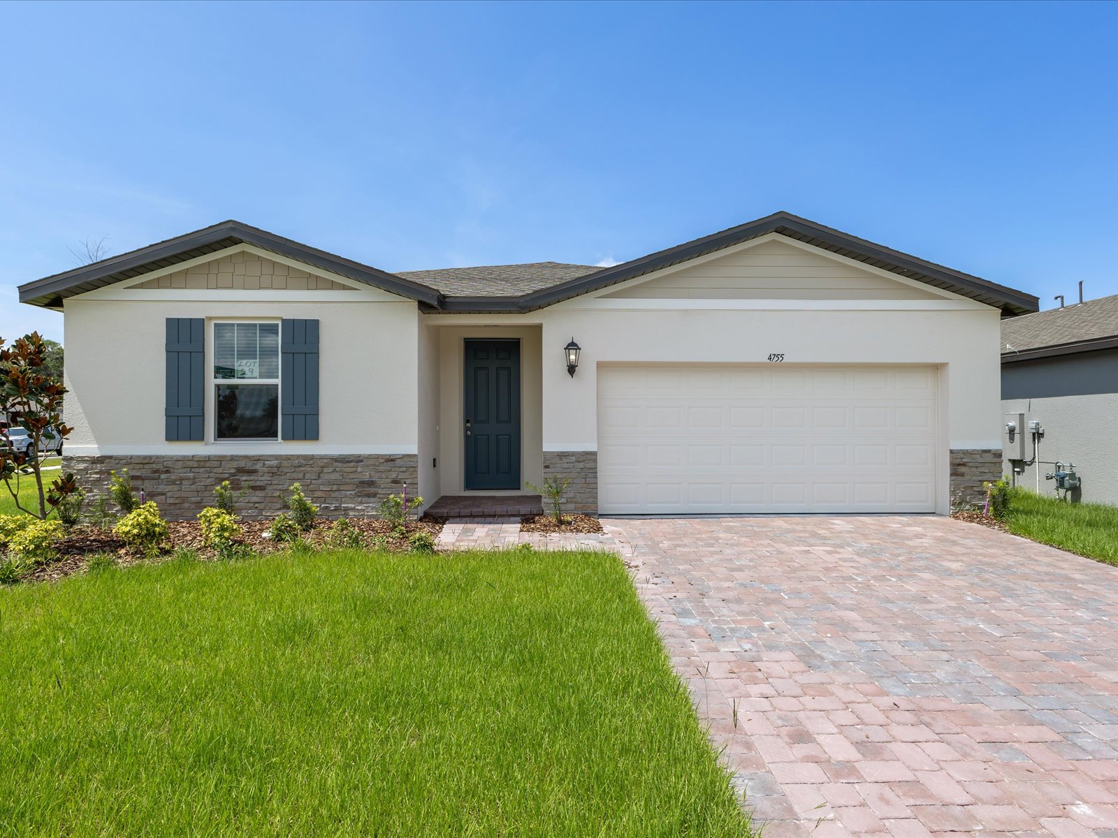 A Quick Move-in Foxglove Floorplan