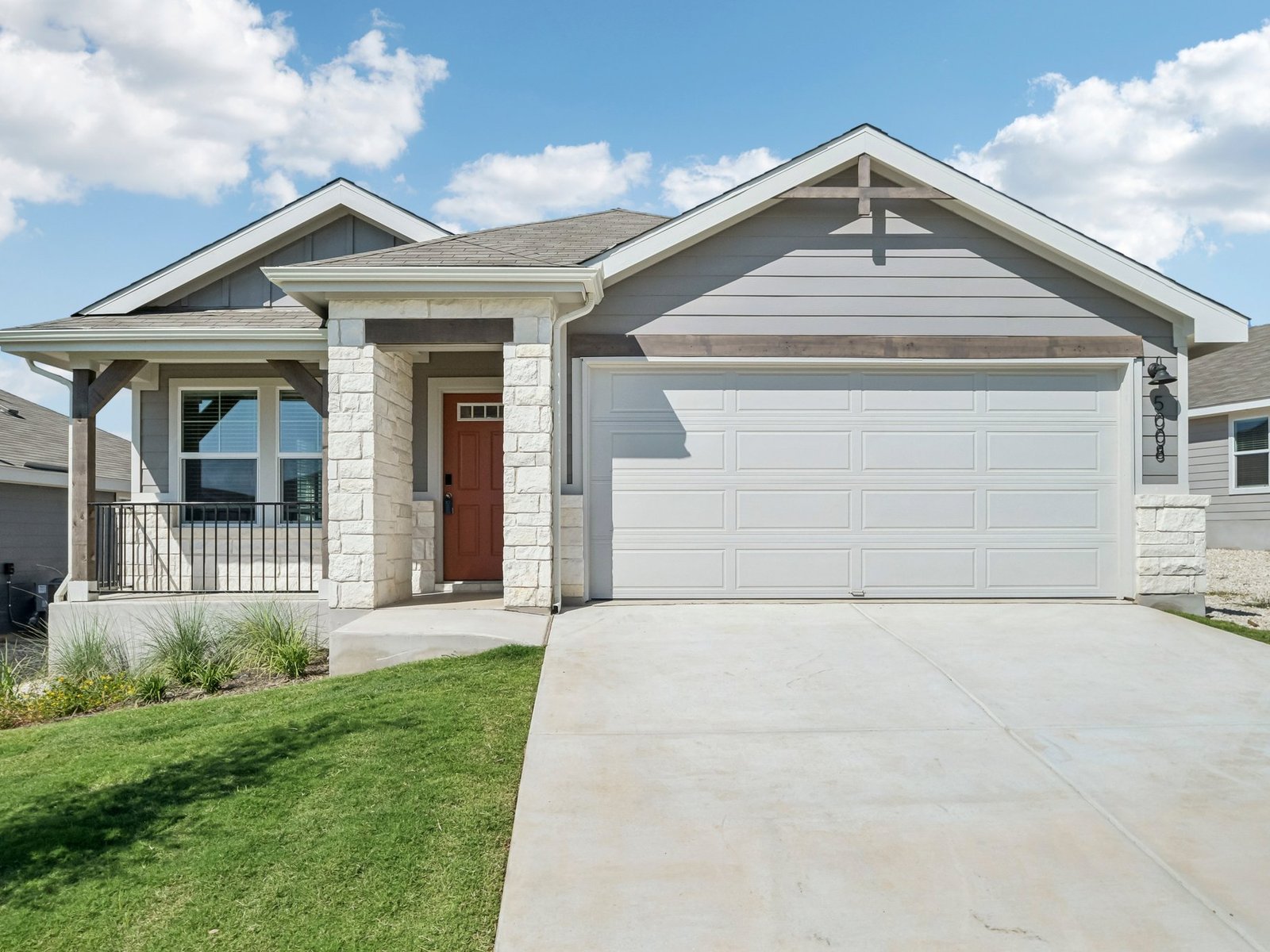 A Quick Move-in The Braman (810) Floorplan