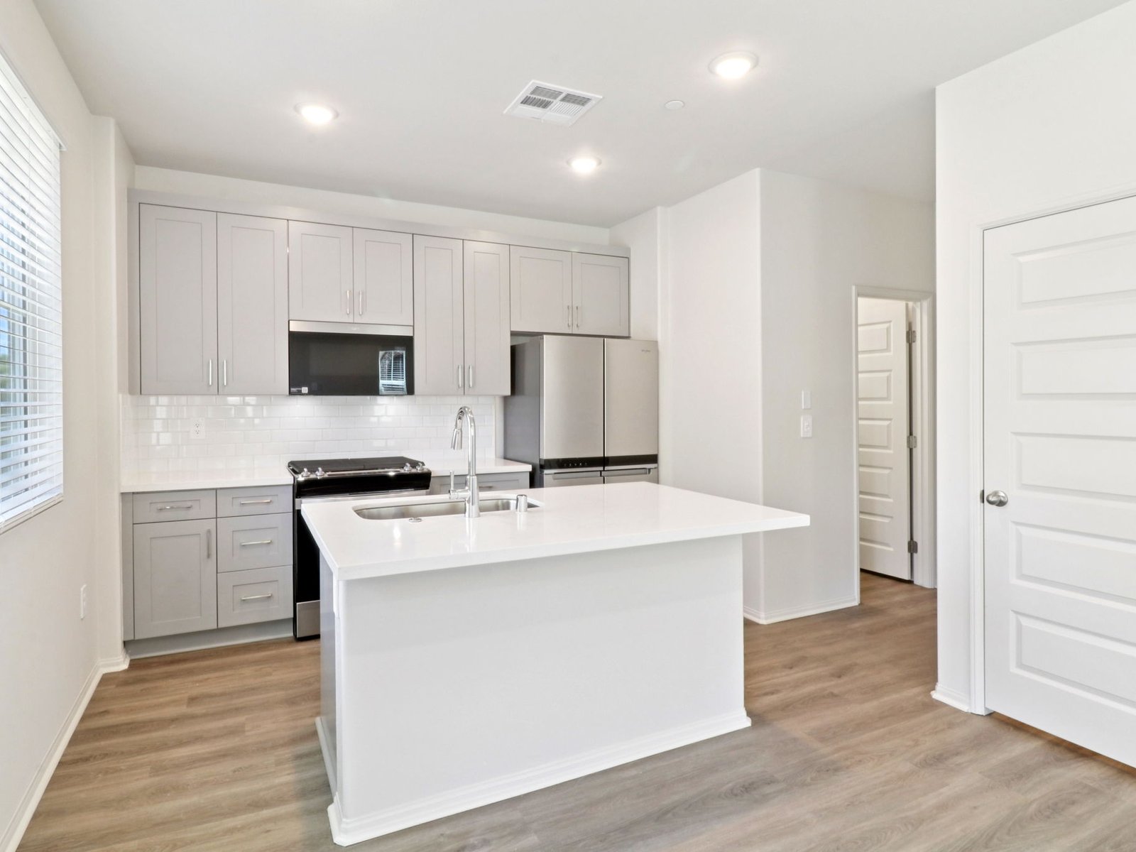 A Quick Move-in Residence 1 Floorplan