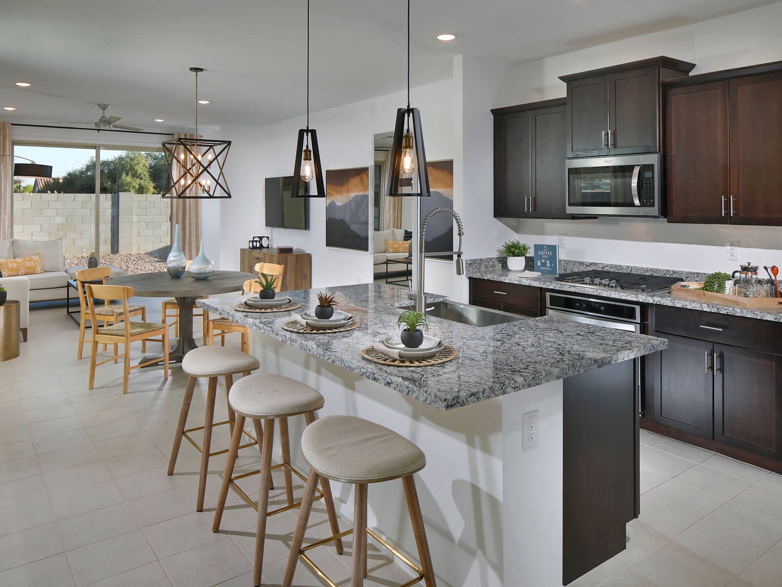 A Quick Move-in Ezra Select Floorplan