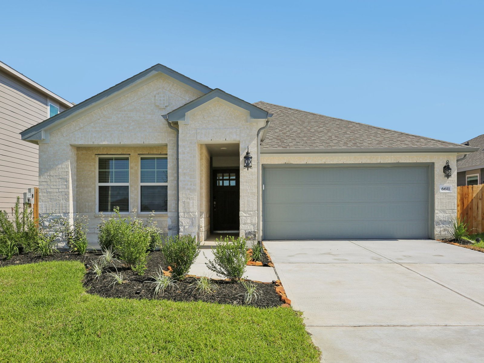 A Quick Move-in The Hughes (841) Floorplan
