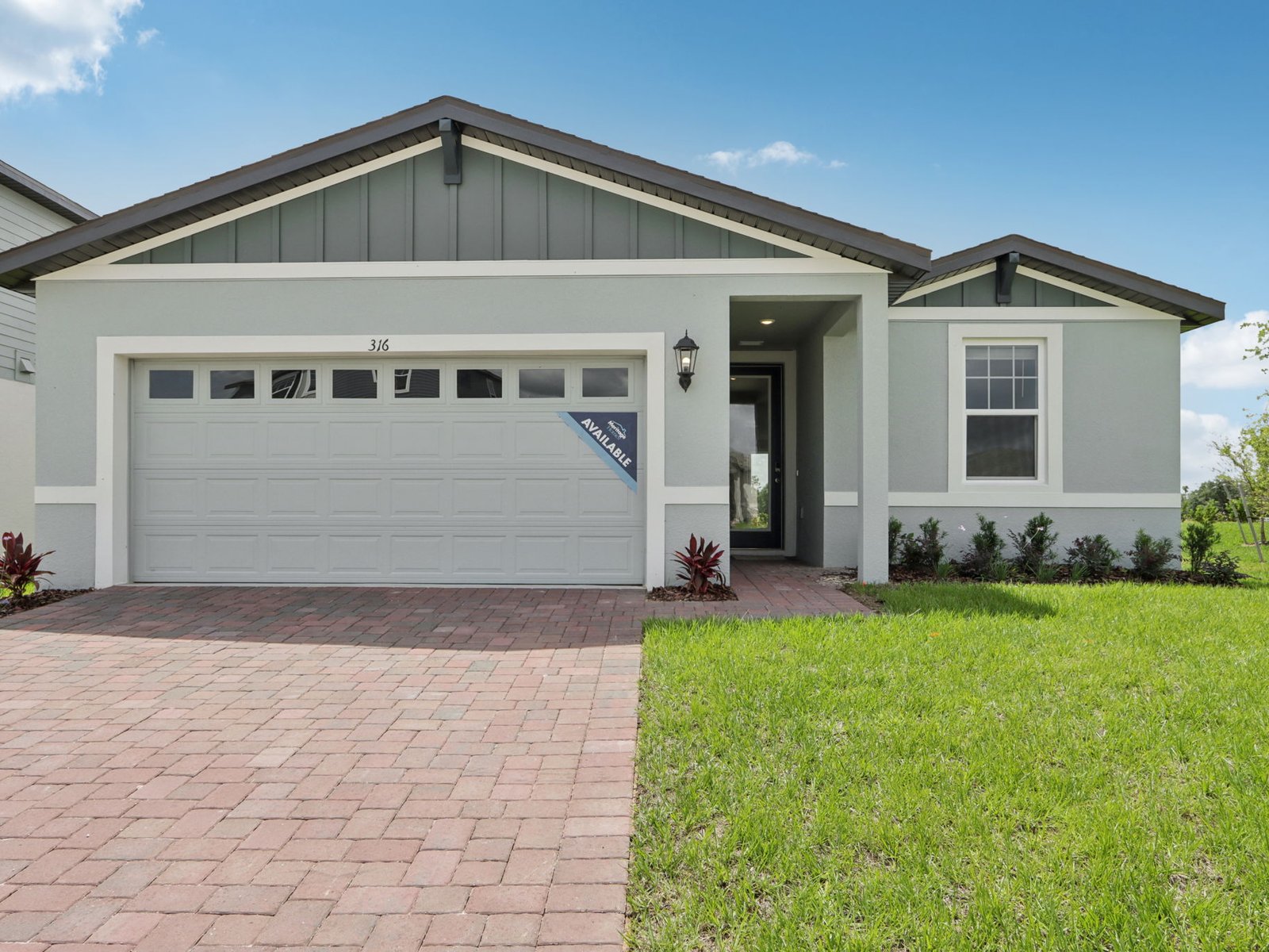 A Quick Move-in Daphne Floorplan